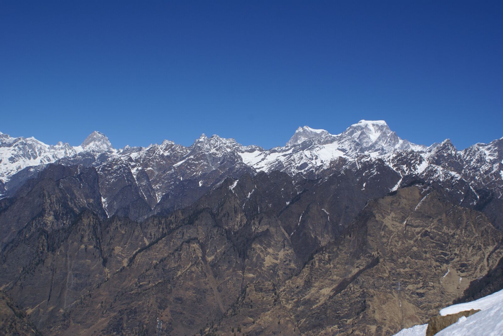 Sony Alpha DSLR-A100 sample photo. Background, landscape, mountains photography