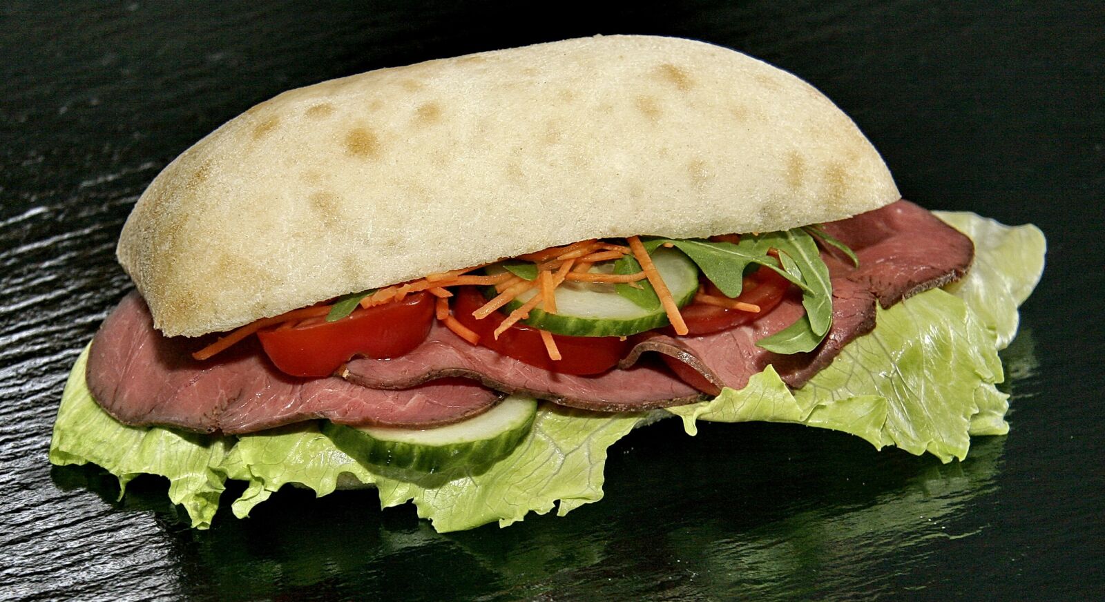 Canon EOS 20D sample photo. Sandwich, roast beef, cucumber photography