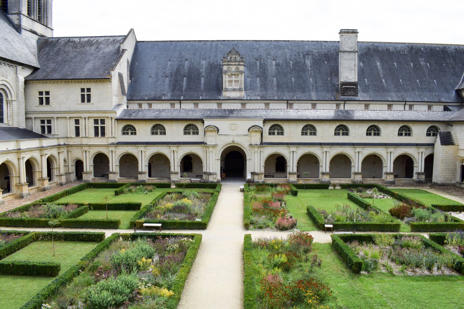 Nikon D3300 sample photo. Abbey, fontevraud, richard the photography