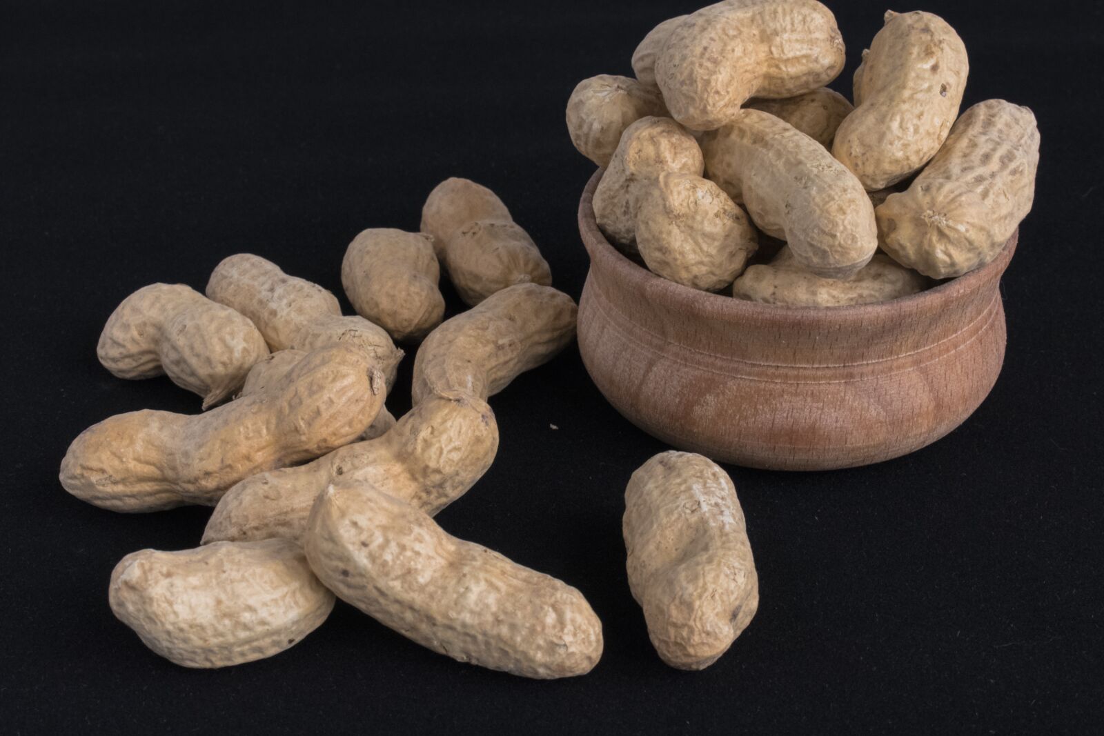 Nikon D3400 sample photo. Walnut, nuts, peanuts photography