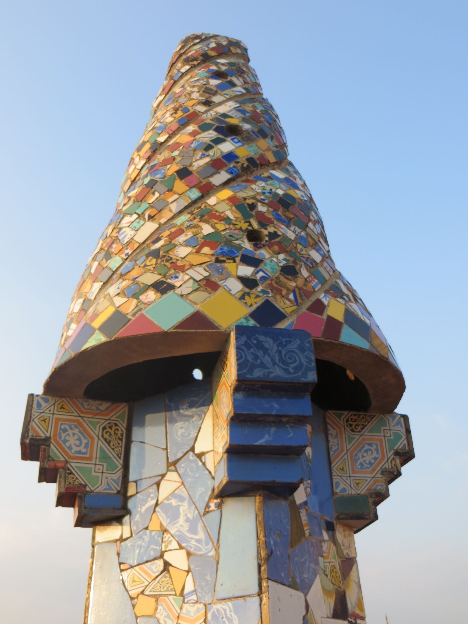 Canon PowerShot SX260 HS sample photo. Barcelona, gaudi, spain photography