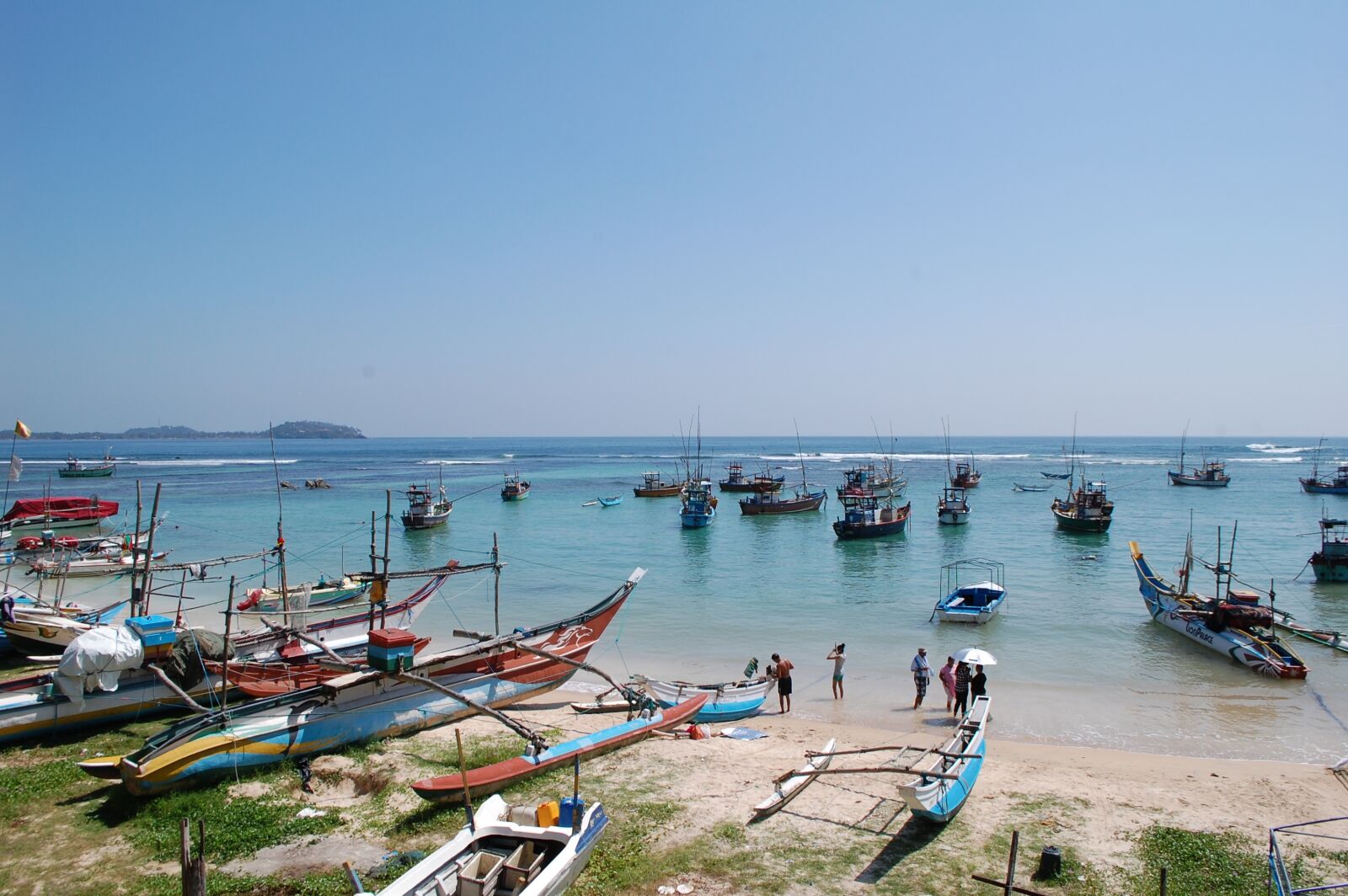 Nikon D40 sample photo. Beach, boat, tourism photography