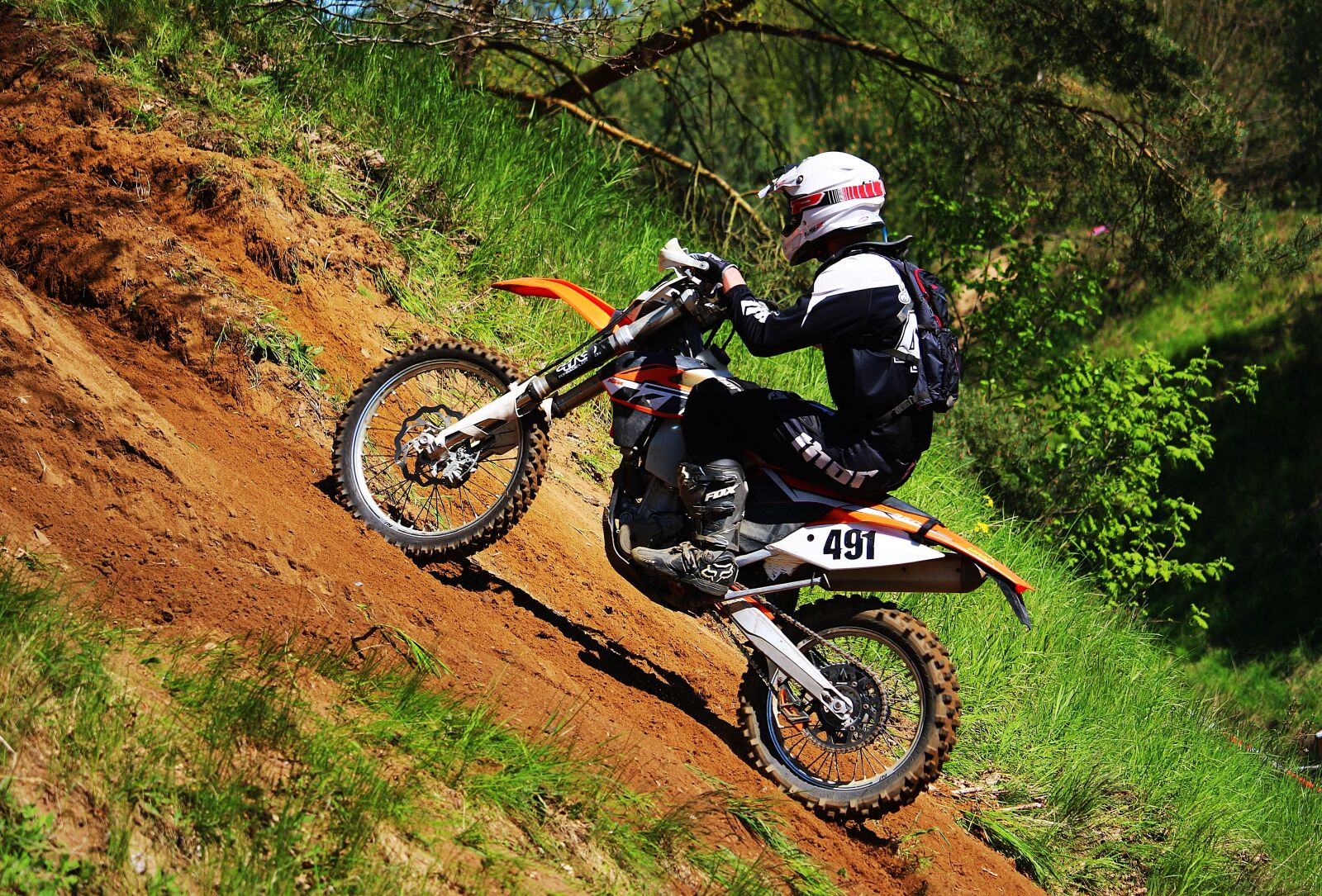 Canon EOS 100D (EOS Rebel SL1 / EOS Kiss X7) sample photo. Motocross, enduro, motorcycle photography