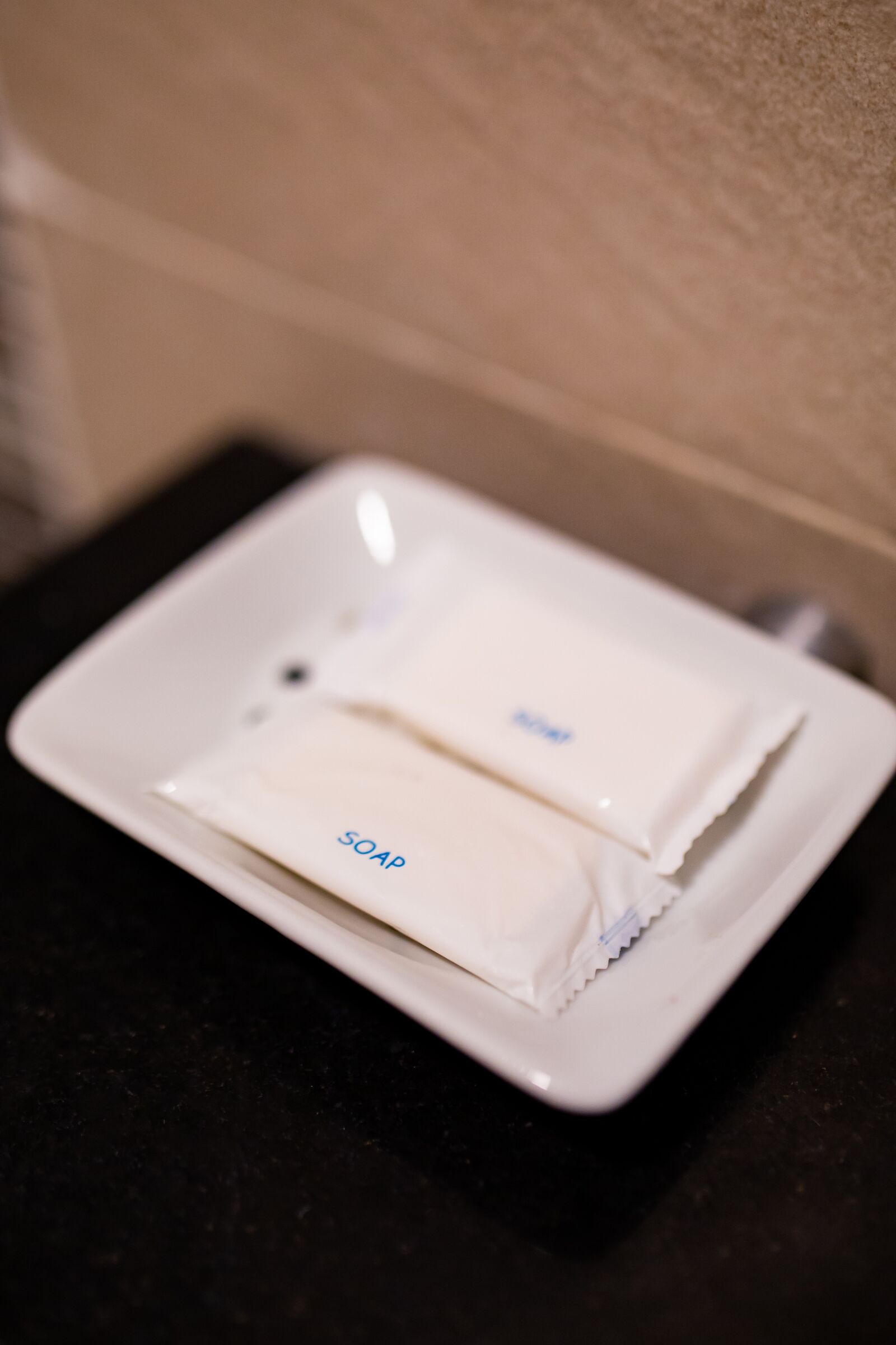 Canon EOS 5D Mark III sample photo. Bathroom accessories, bath accessories photography