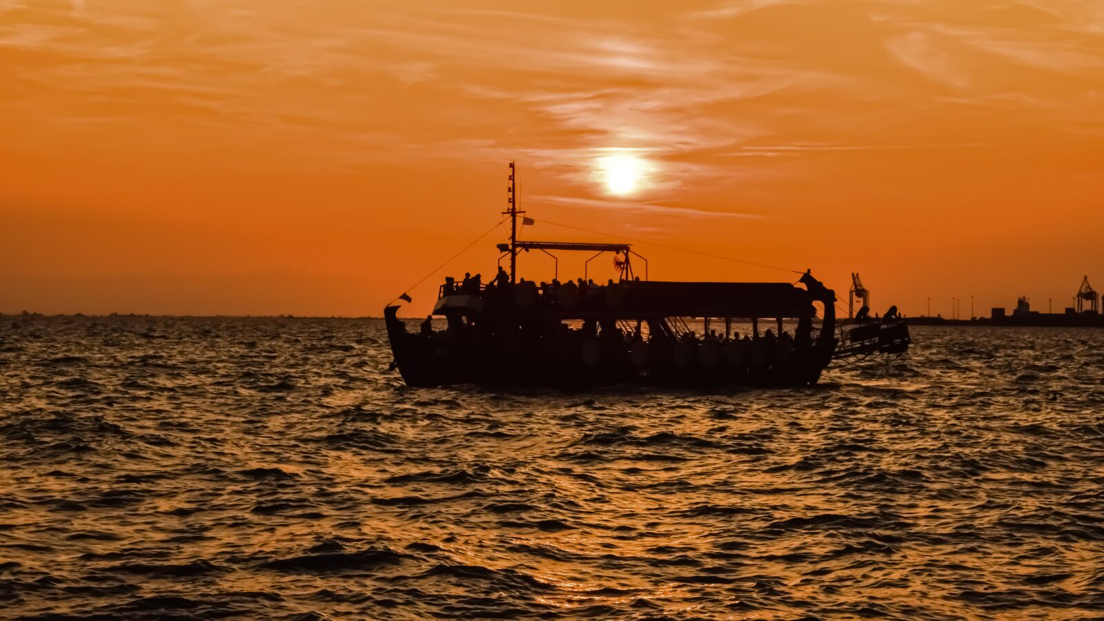 Nikon D3300 sample photo. Sunset, port, ship photography