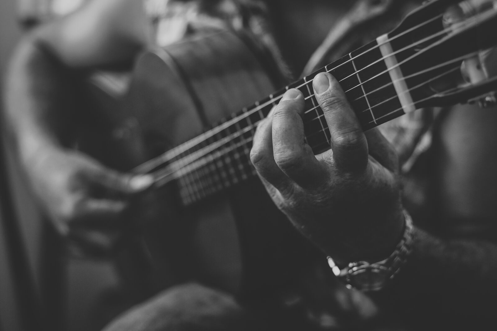 Fujifilm X-E1 sample photo. Guitar, musician, music photography