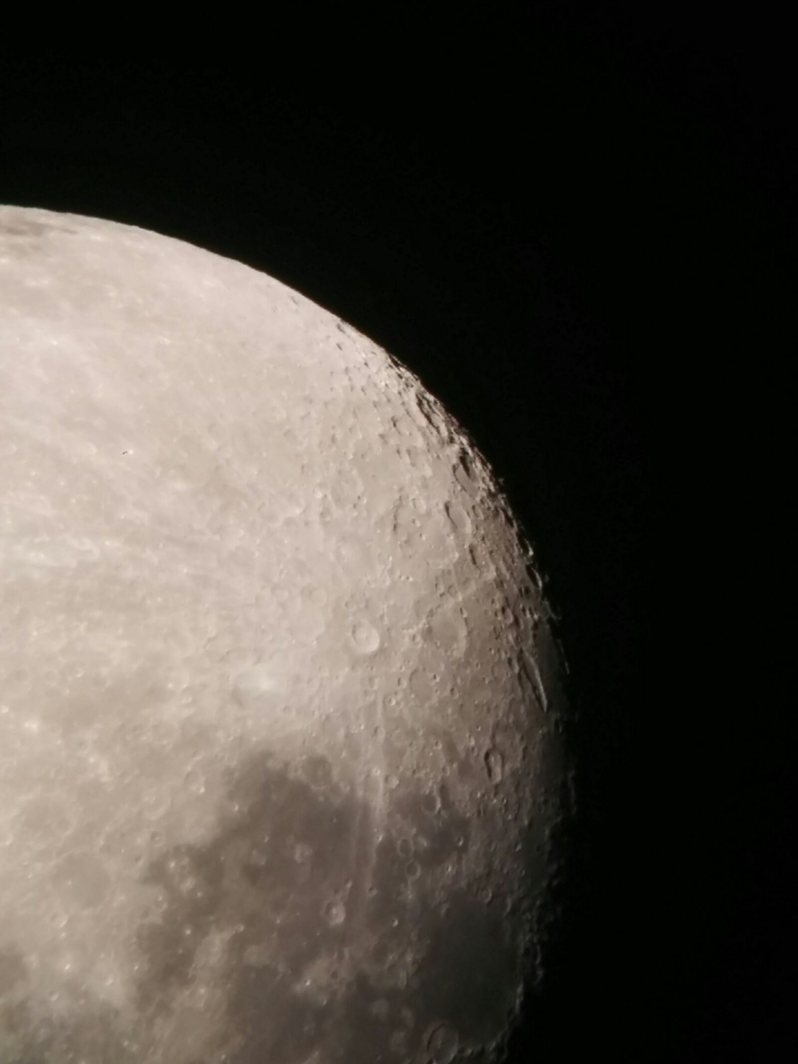 LG Nexus 5 sample photo. Moon, craters, luna photography