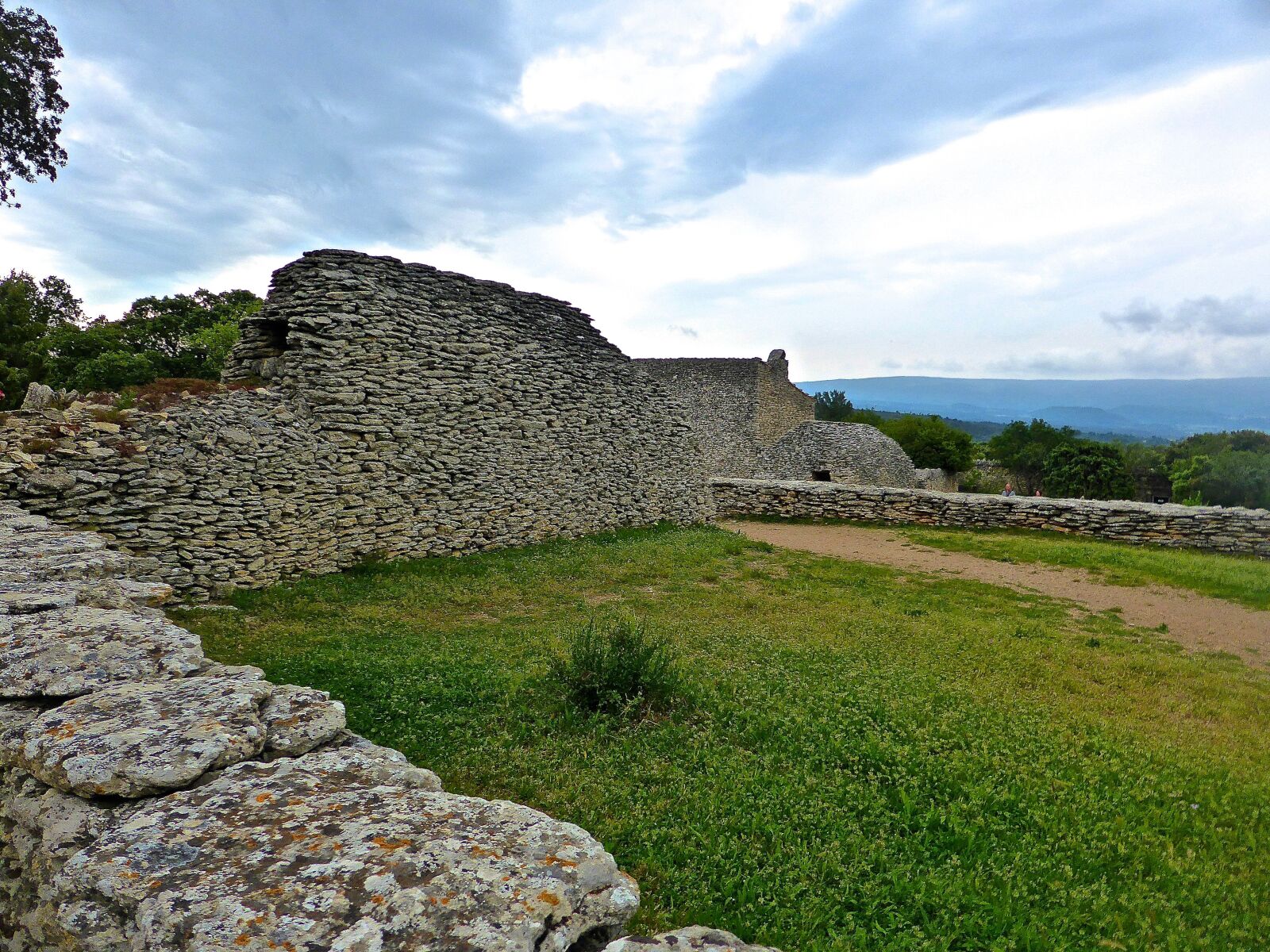 Panasonic DMC-TZ41 sample photo. Stone wall, building, masonry photography