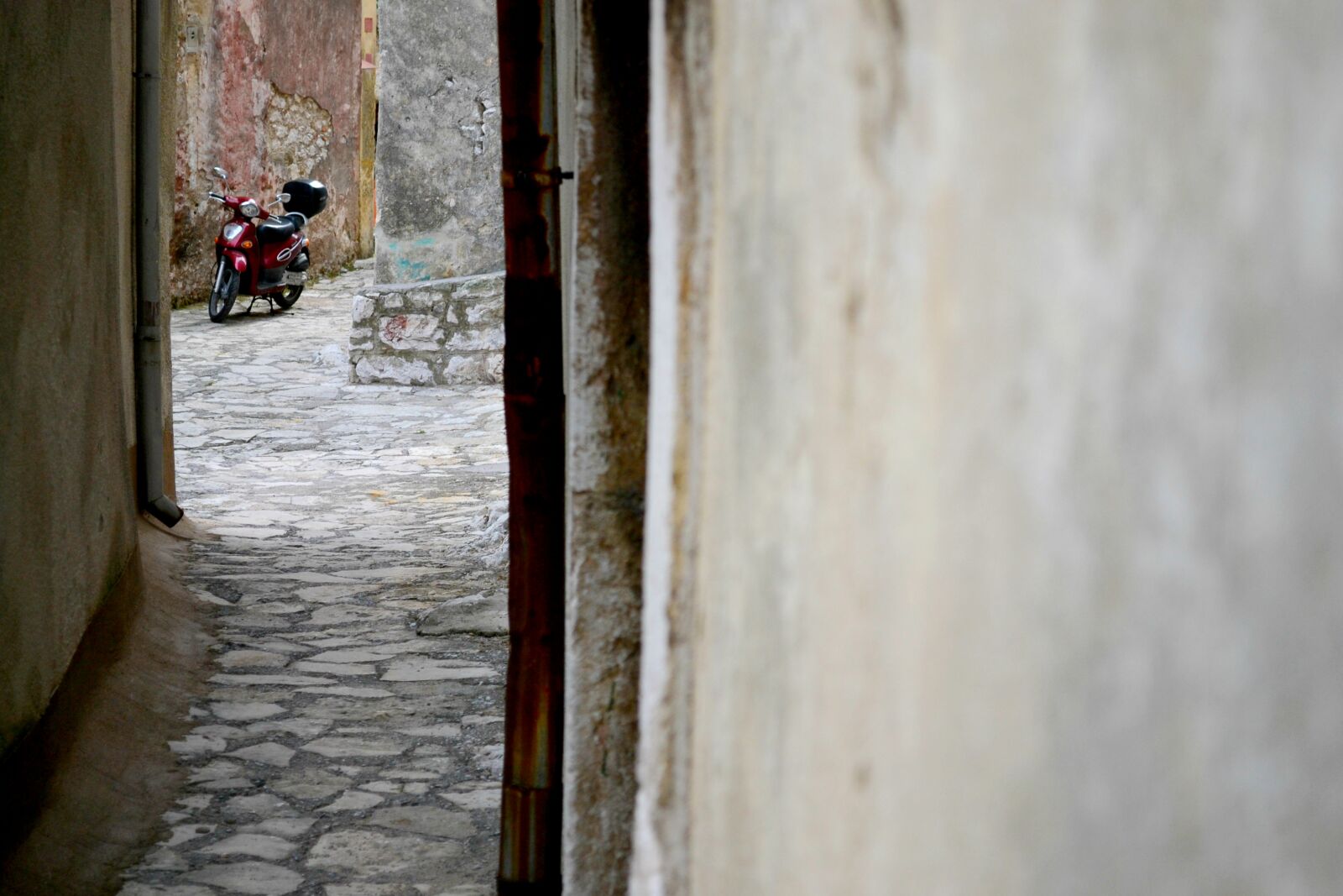 Nikon D3100 sample photo. Motorcycle, red photography