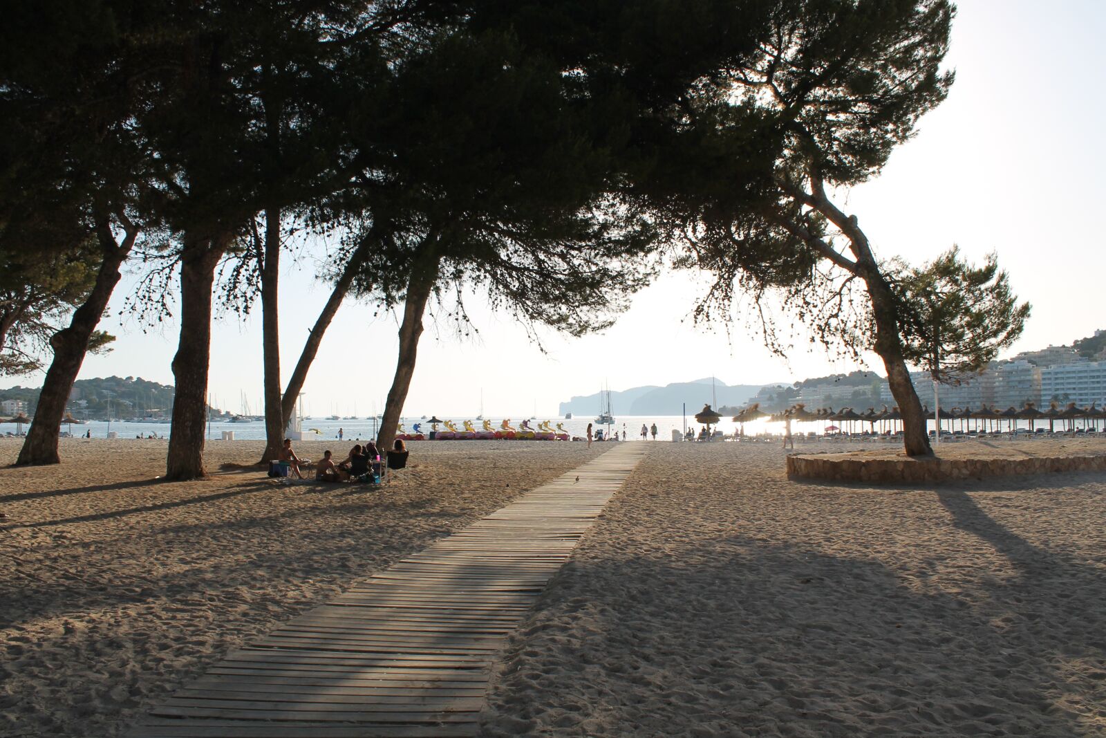 Canon EOS 1100D (EOS Rebel T3 / EOS Kiss X50) sample photo. Mallorca, santa ponsa, beach photography