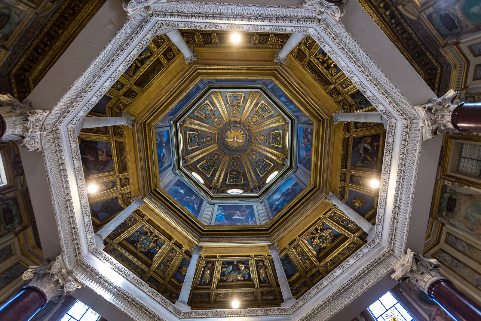 Canon EF 16-35mm F2.8L II USM sample photo. Rome, church, architecture photography