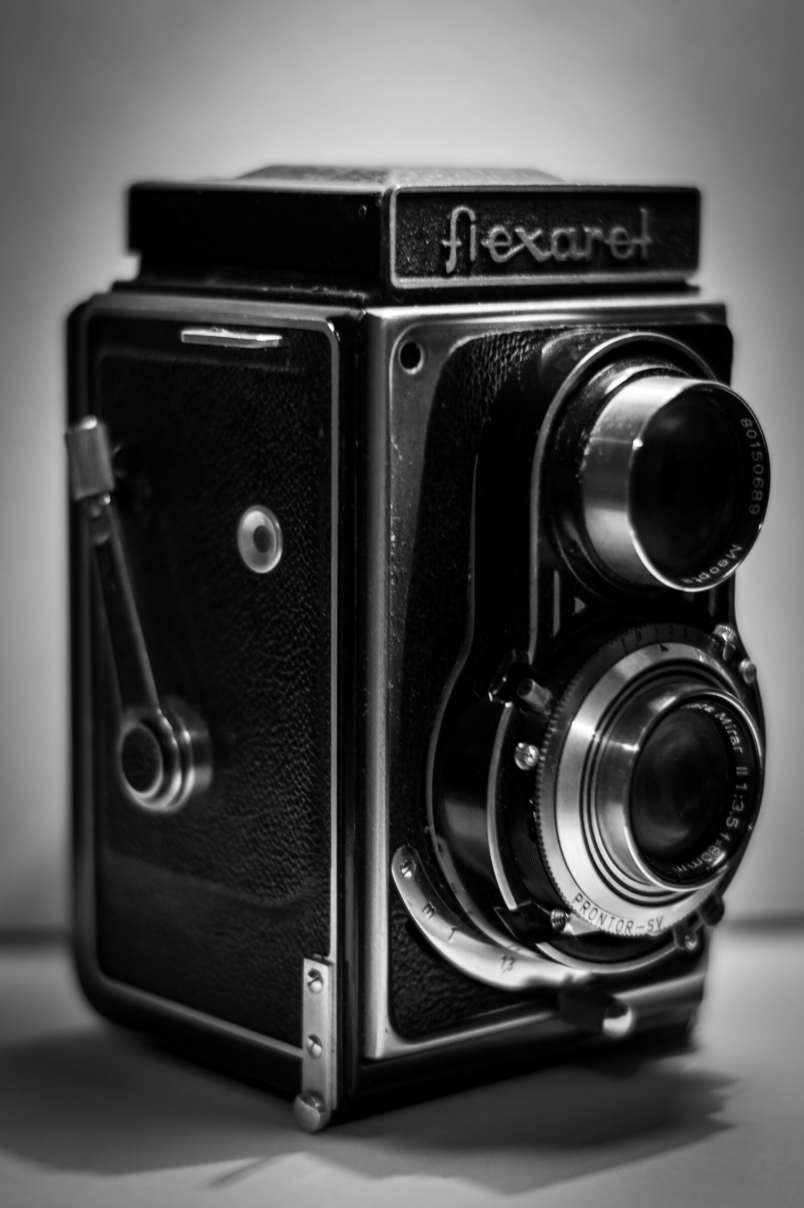 Nikon D3200 sample photo. Flexaret, old camera, camera photography