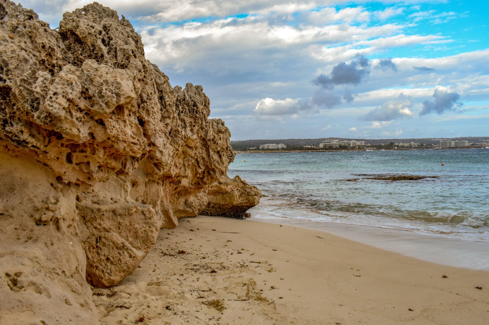 Nikon D3300 sample photo. Beach, sandy, empty photography