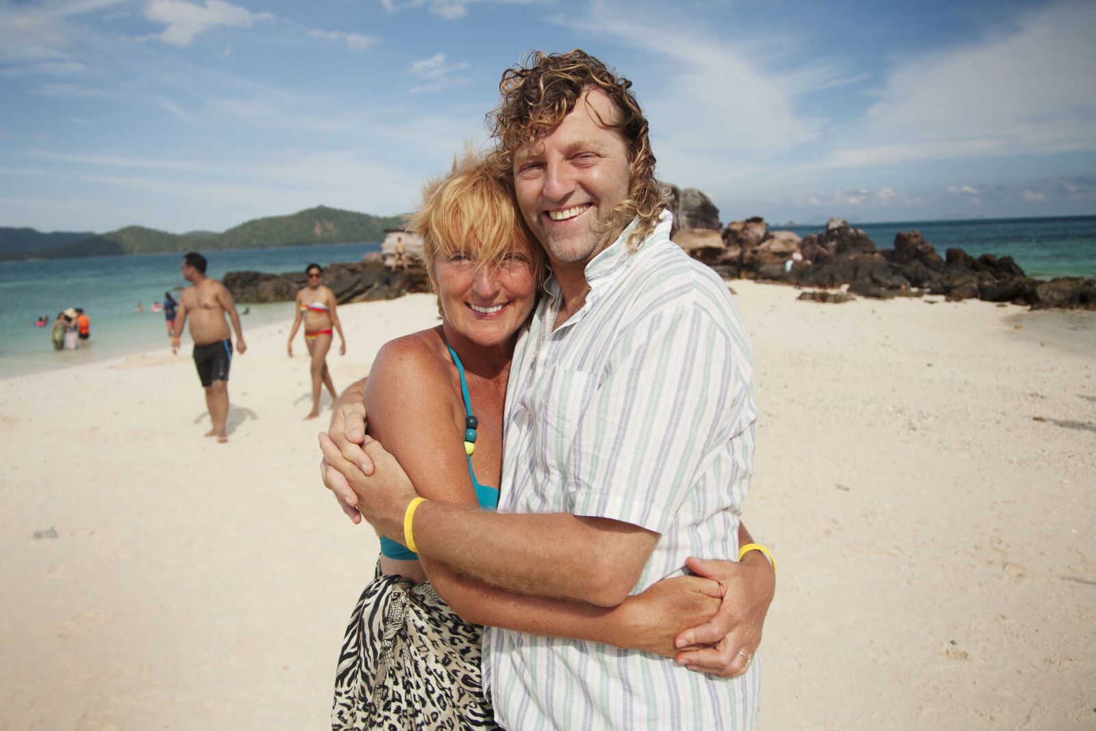 Canon EOS 5D Mark II sample photo. Happy, couple, love photography
