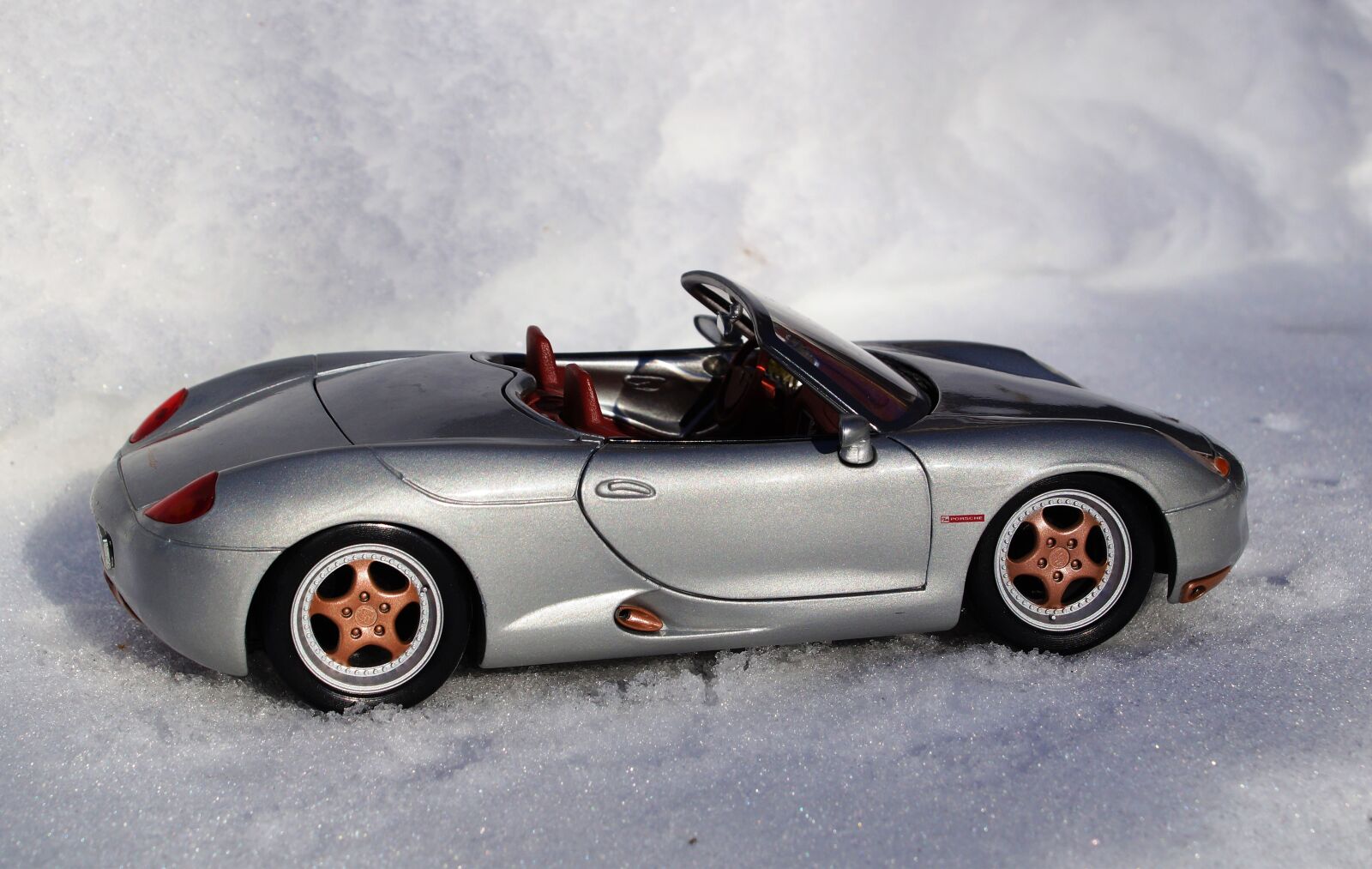 Sony DT 18-70mm F3.5-5.6 sample photo. Model car, porsche, boxster photography