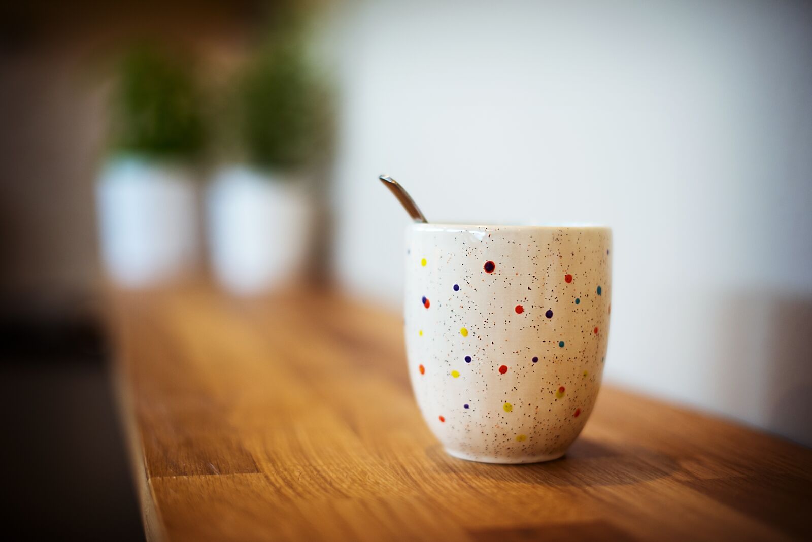 Nikon D750 sample photo. Mug, table, drink photography