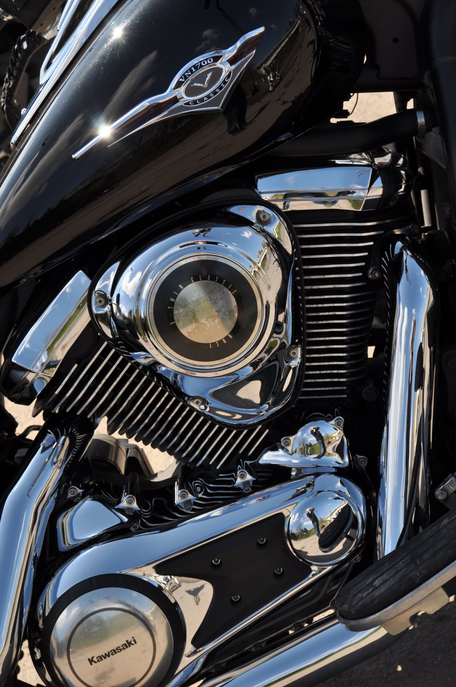 Nikon D5000 sample photo. Motorcycle, technical, engine photography
