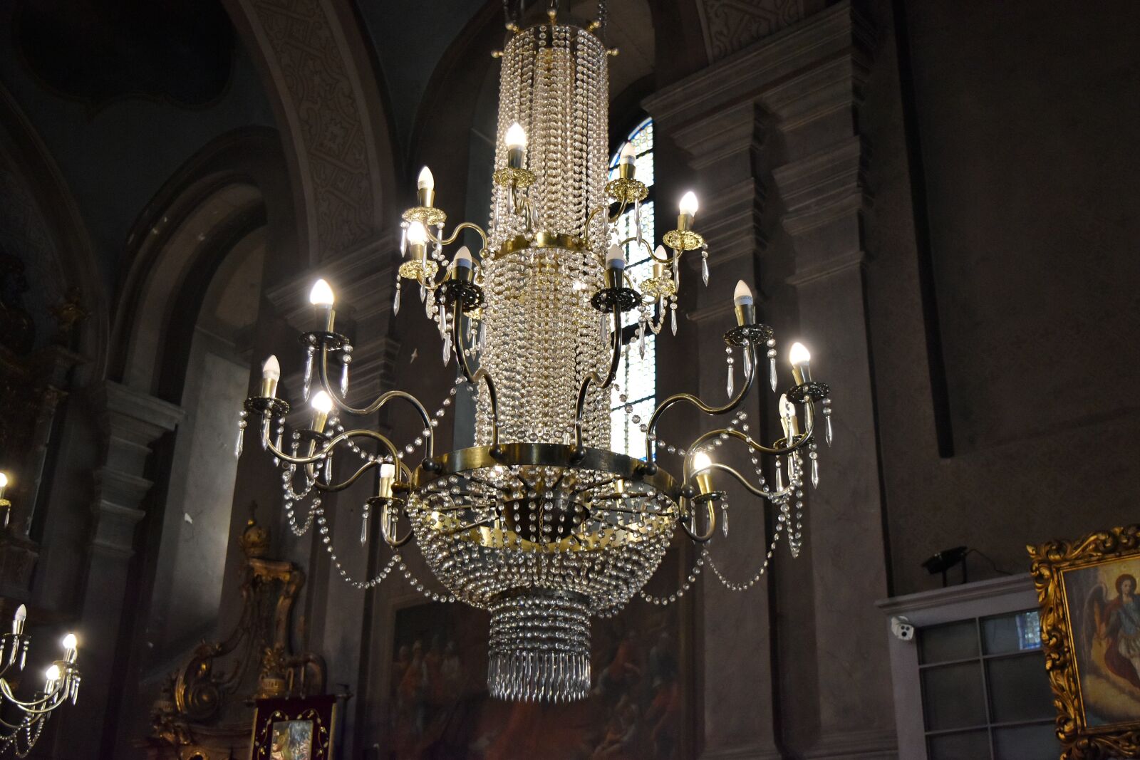 Nikon D5500 sample photo. Altar, orthodox, chandelier, architecture photography