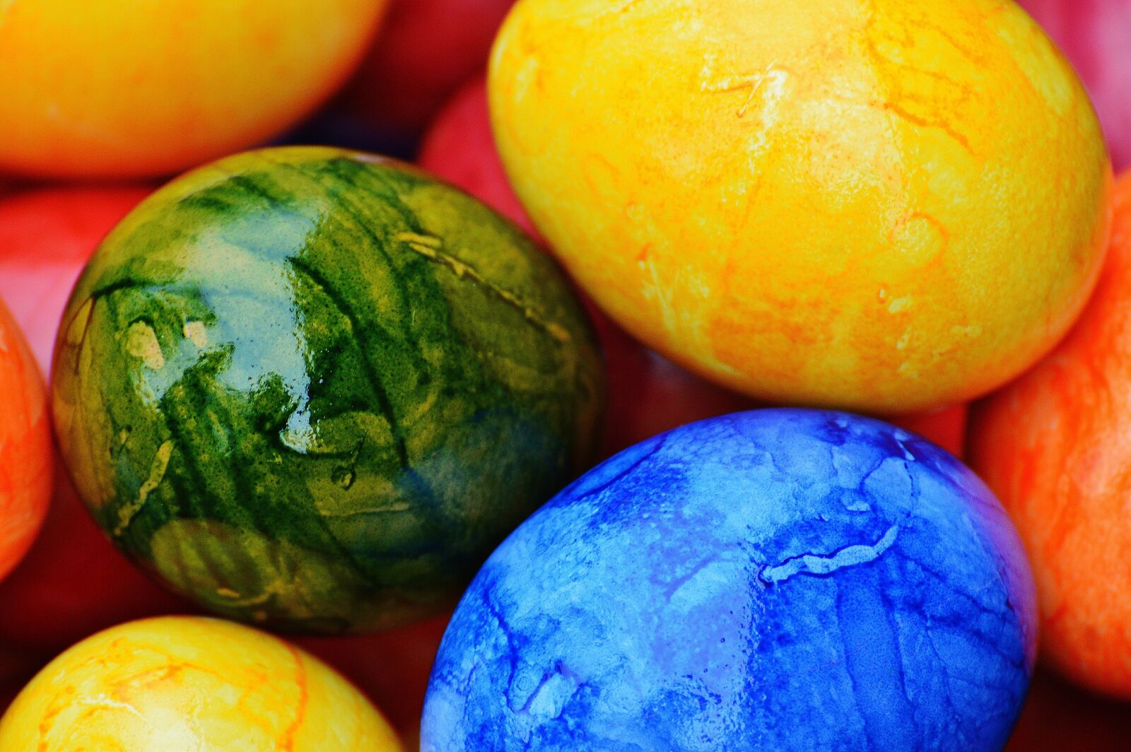 Nikon D3200 sample photo. Easter, easter eggs, colorful photography