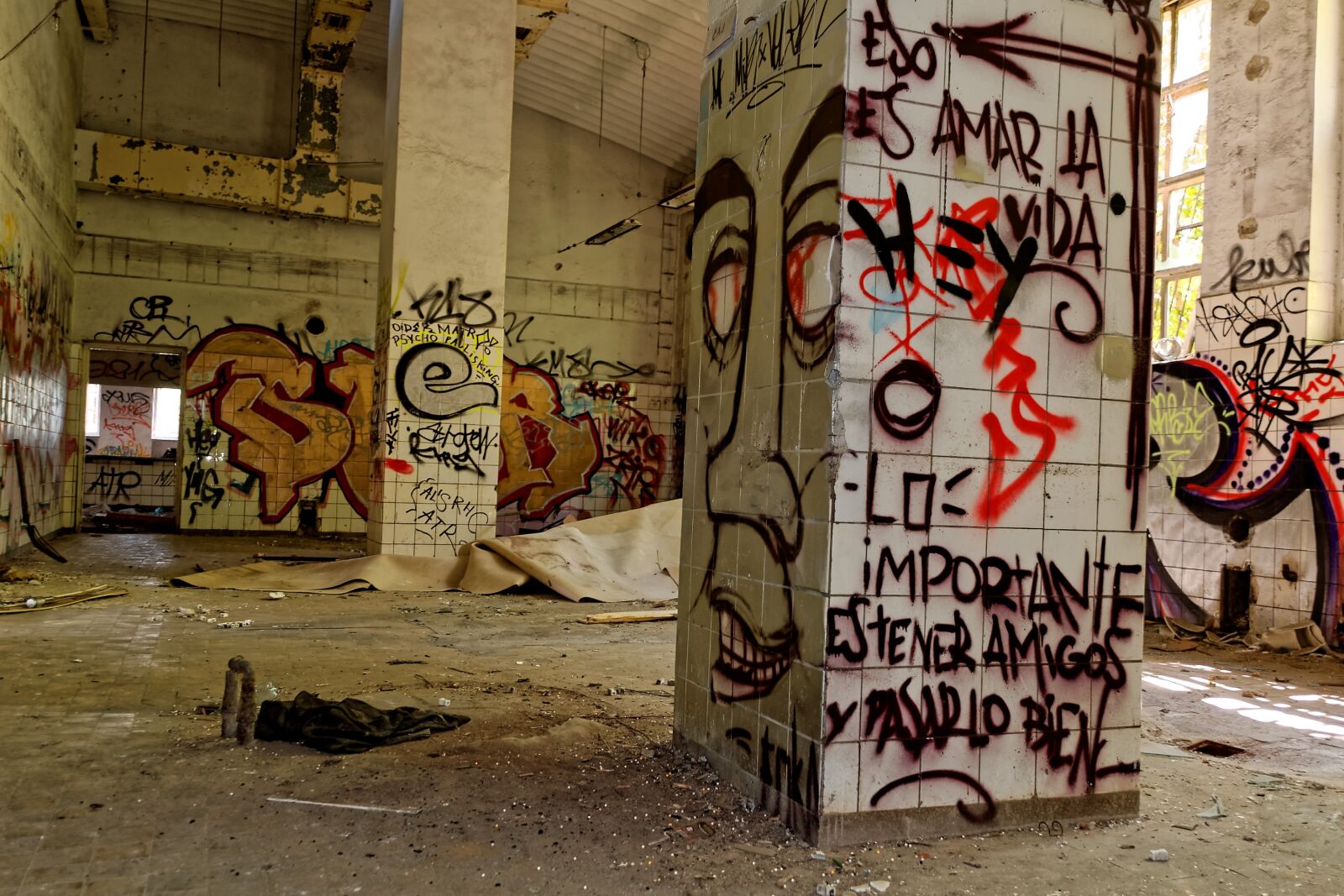 Nikon D50 sample photo. Decay, pforphoto, abandoned photography