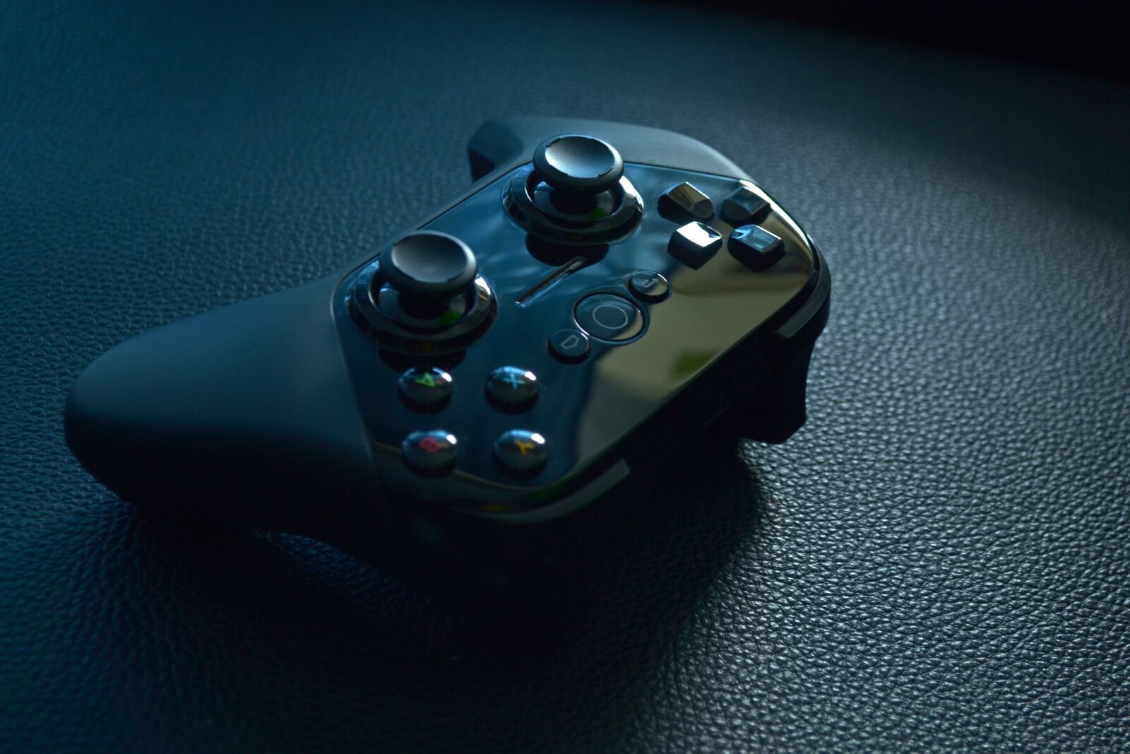 Nikon D3100 sample photo. Android tv game controller photography