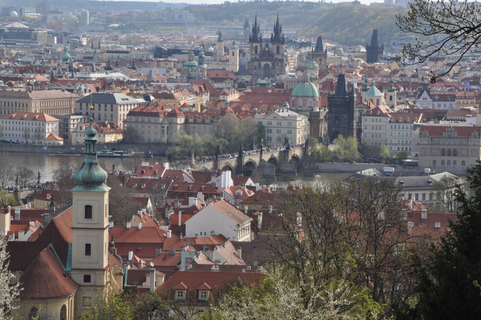 Nikon D5000 sample photo. Prague, moldova, historically photography