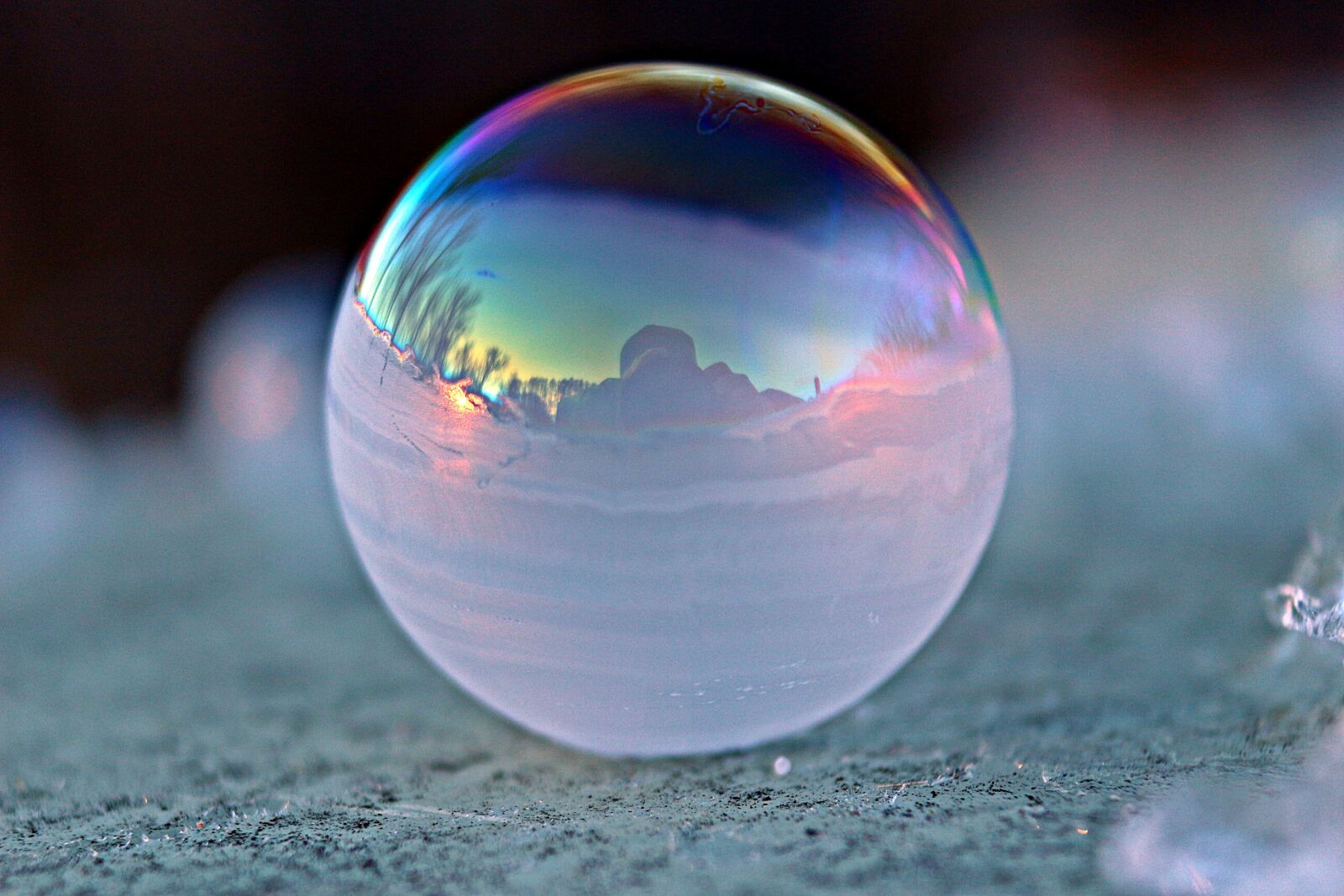 Canon EOS 100D (EOS Rebel SL1 / EOS Kiss X7) sample photo. Soap bubble, ball, frost photography
