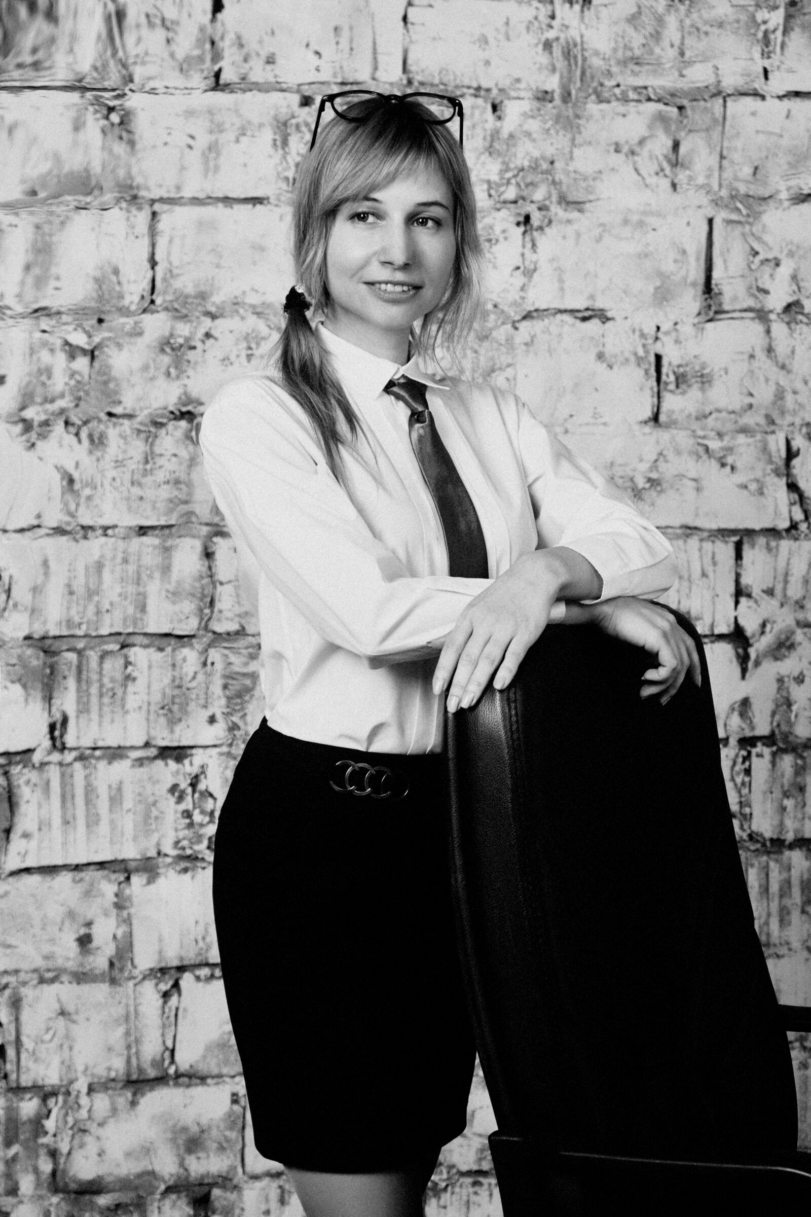 Canon EOS 5D Mark II sample photo. Office, dress code, manager photography