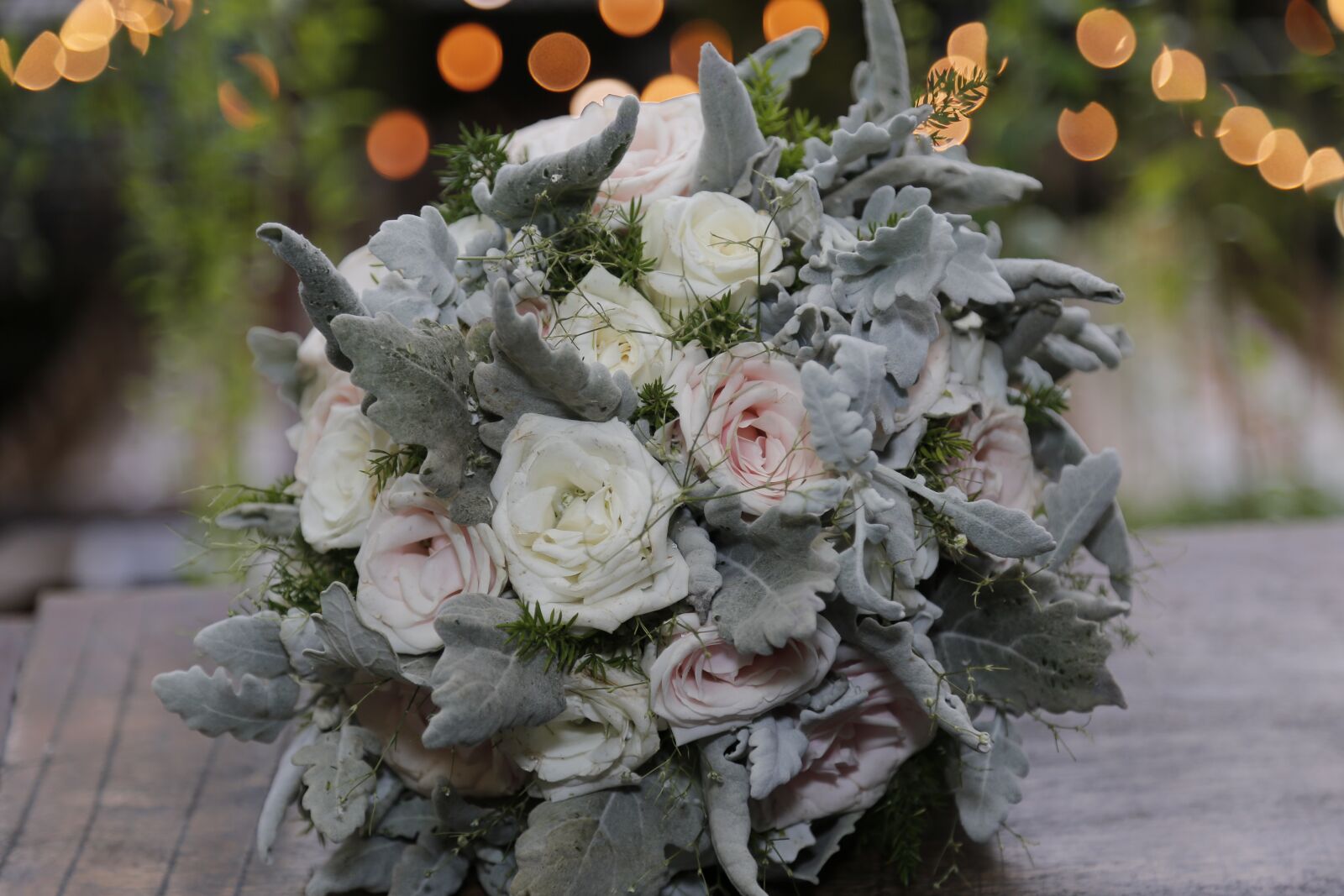 Canon EF 24-105mm F4L IS USM sample photo. Wedding day, wedding flower photography