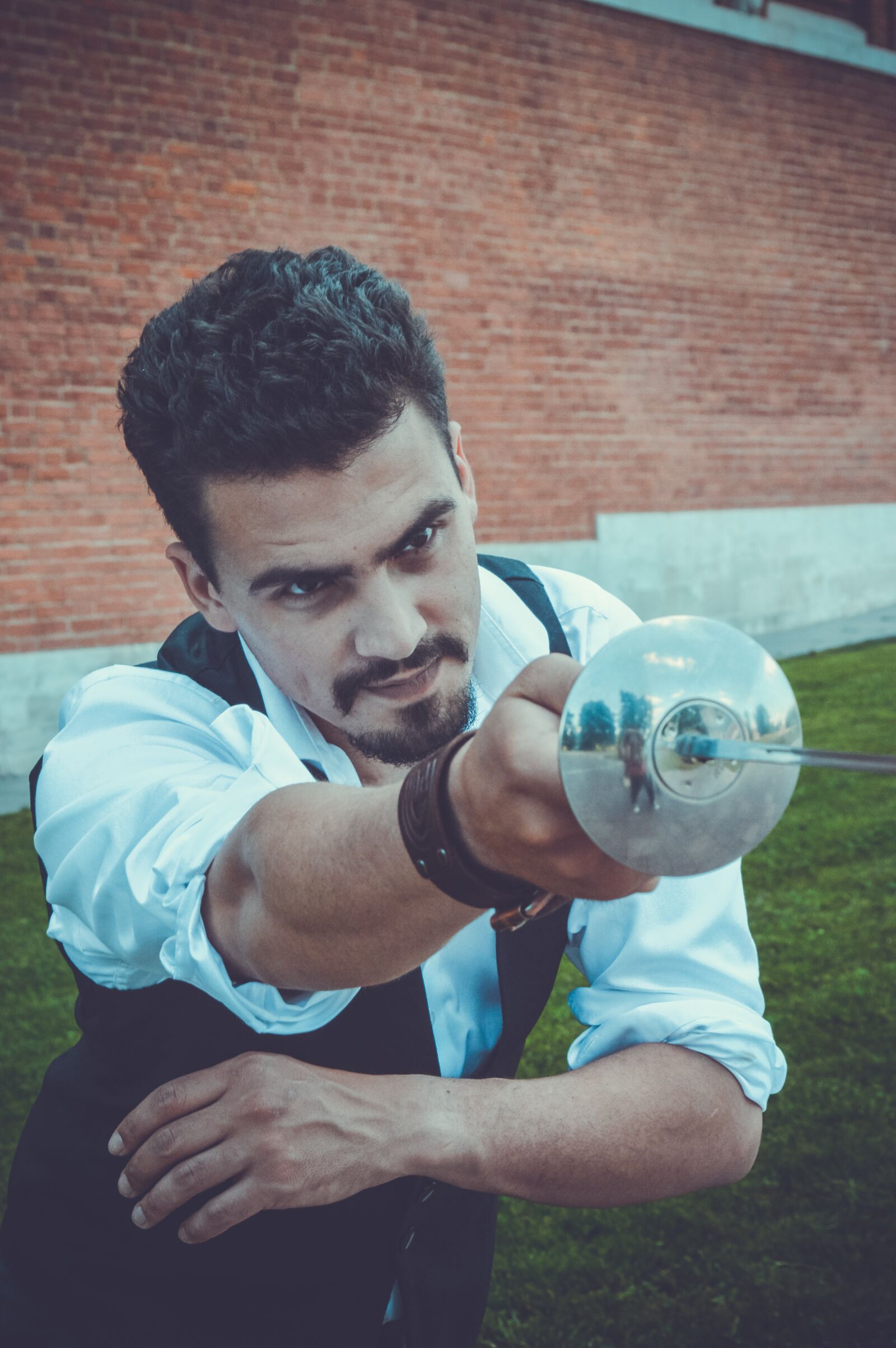 Nikon D3200 sample photo. Sword, musketeers, musketeer photography