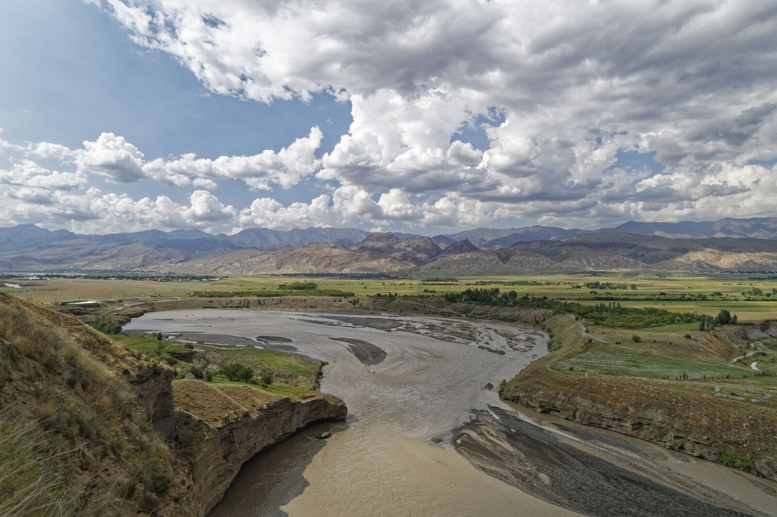 Nikon D500 sample photo. Tajikistan, serafschan river, serafschan photography
