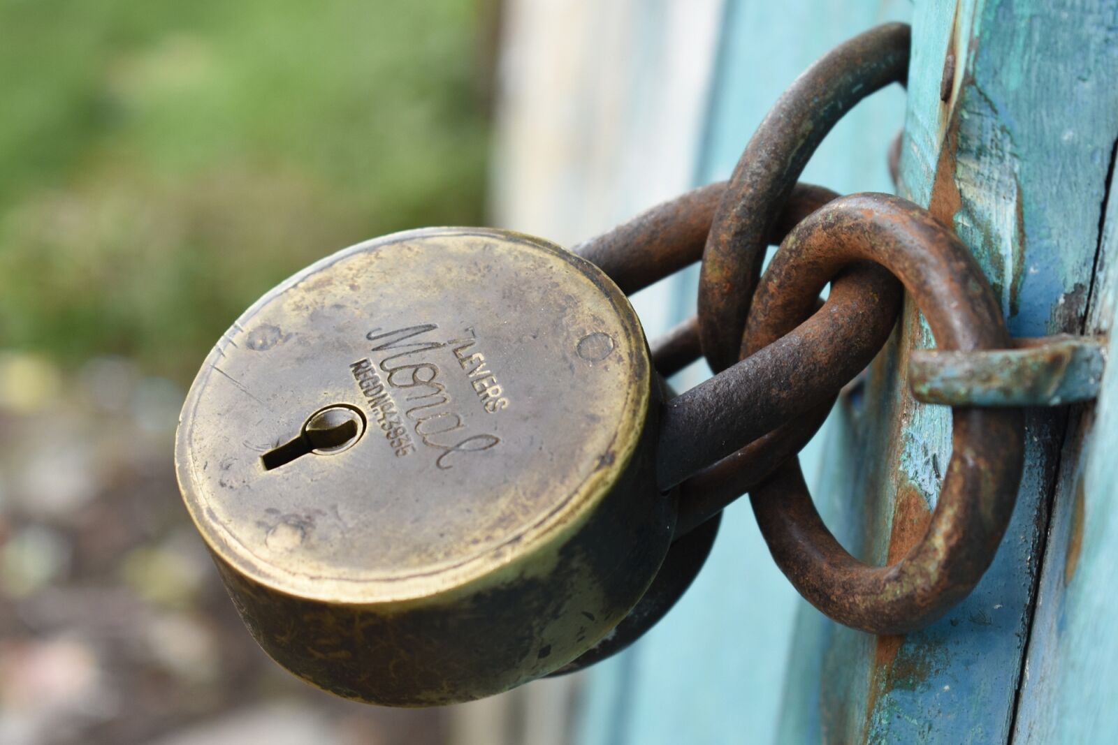 Nikon D3400 sample photo. Old, antique, lock photography