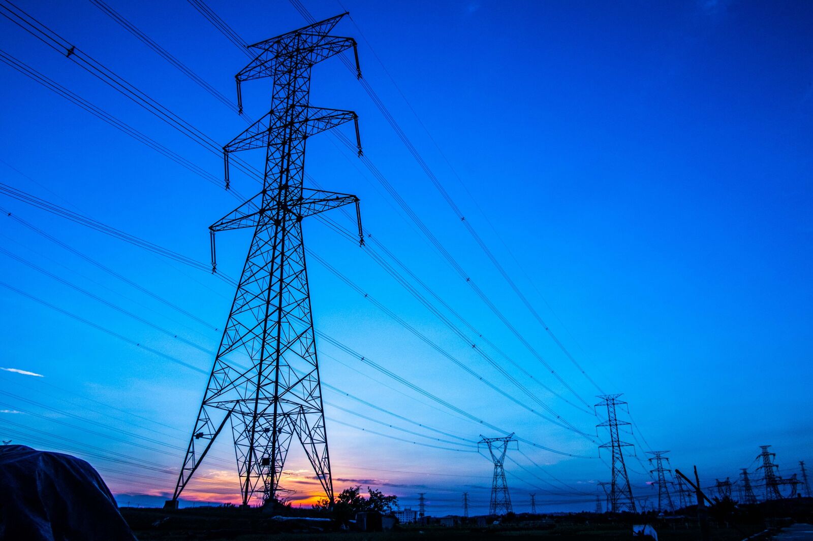 Fujifilm X-Pro1 sample photo. Power, high pressure, pylons photography