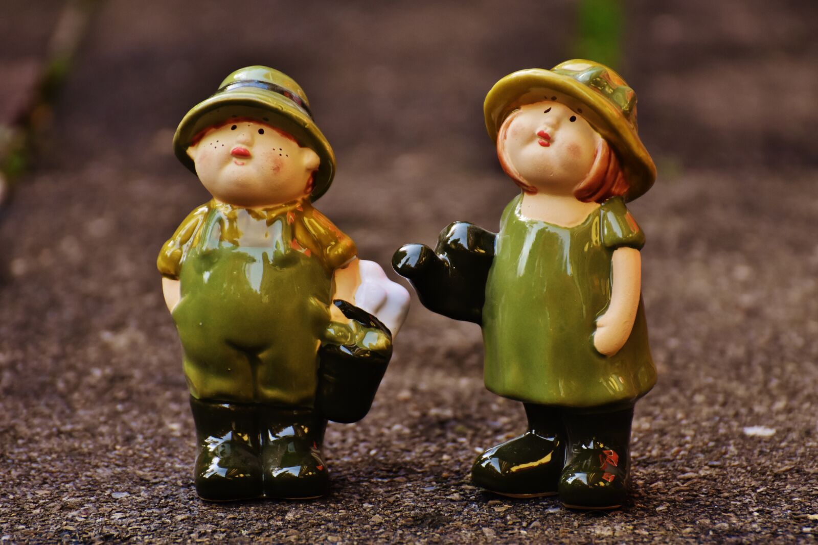 Nikon D7200 sample photo. Garden, gardening, figures photography