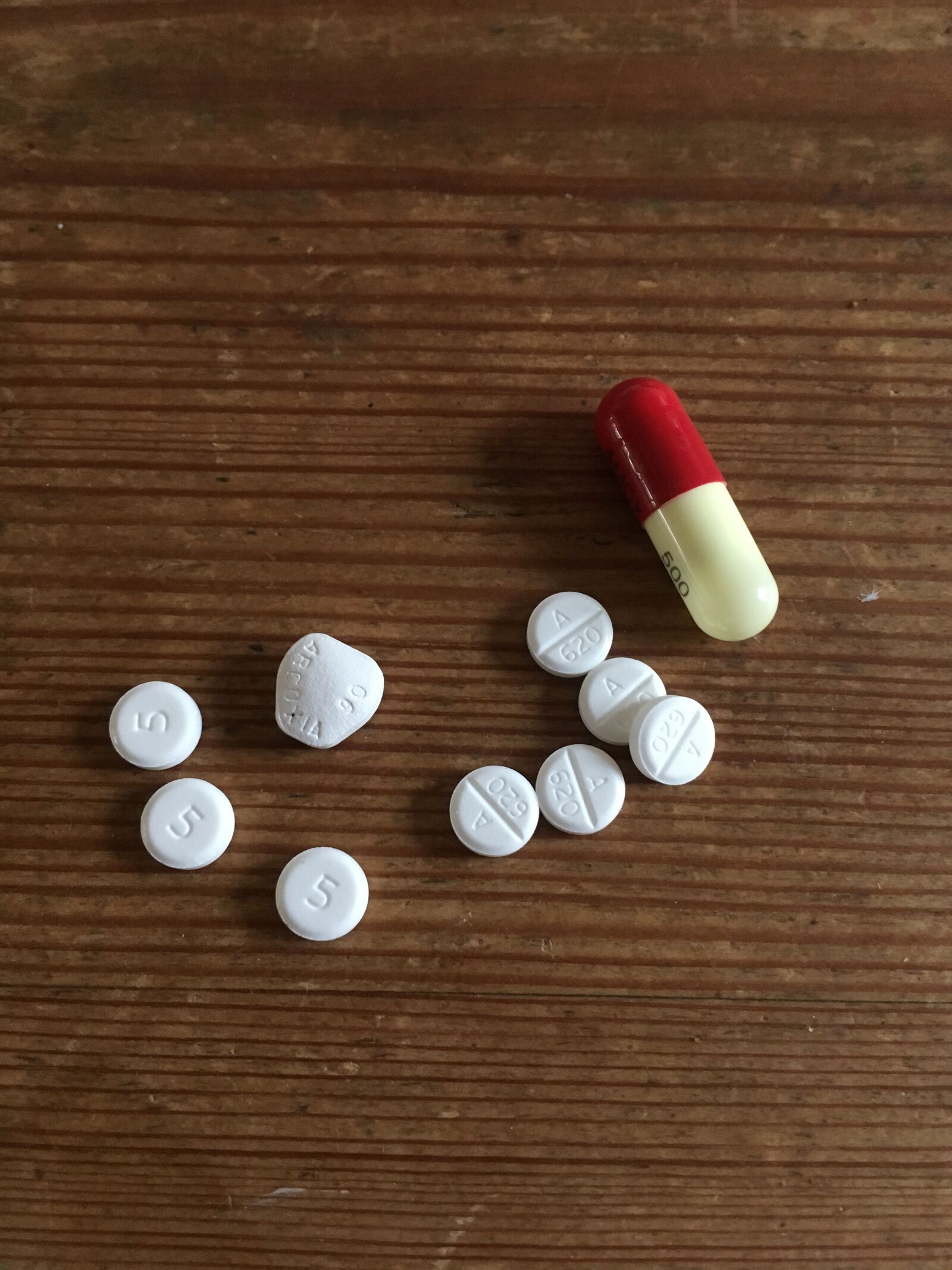 iPhone SE back camera 4.15mm f/2.2 sample photo. Medicine, medication, pill capsule photography