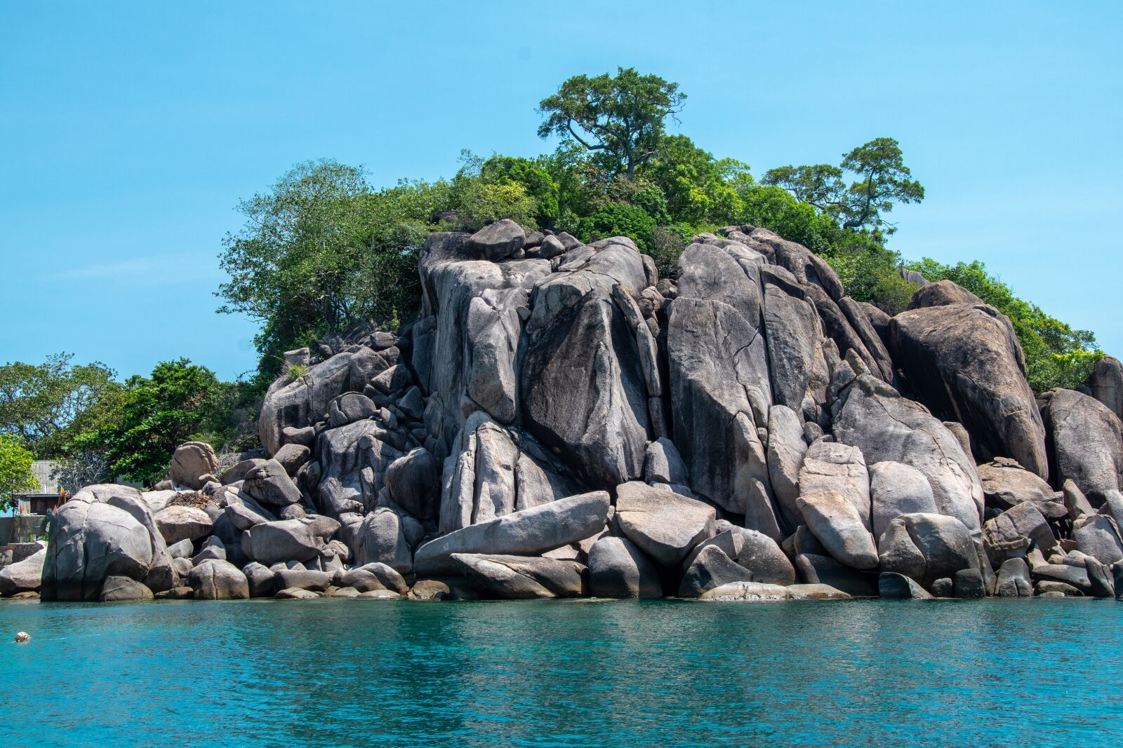 Nikon D5600 sample photo. Thailand, sea, mountains photography