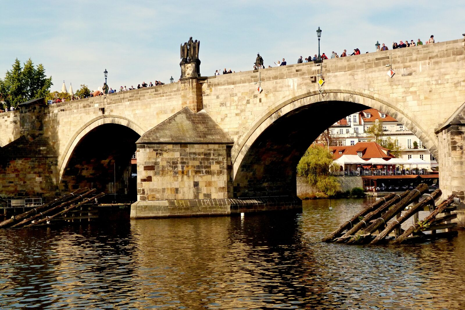 Panasonic Lumix DMC-FZ40 (Lumix DMC-FZ45) sample photo. Bridge, charles bridge, architecture photography