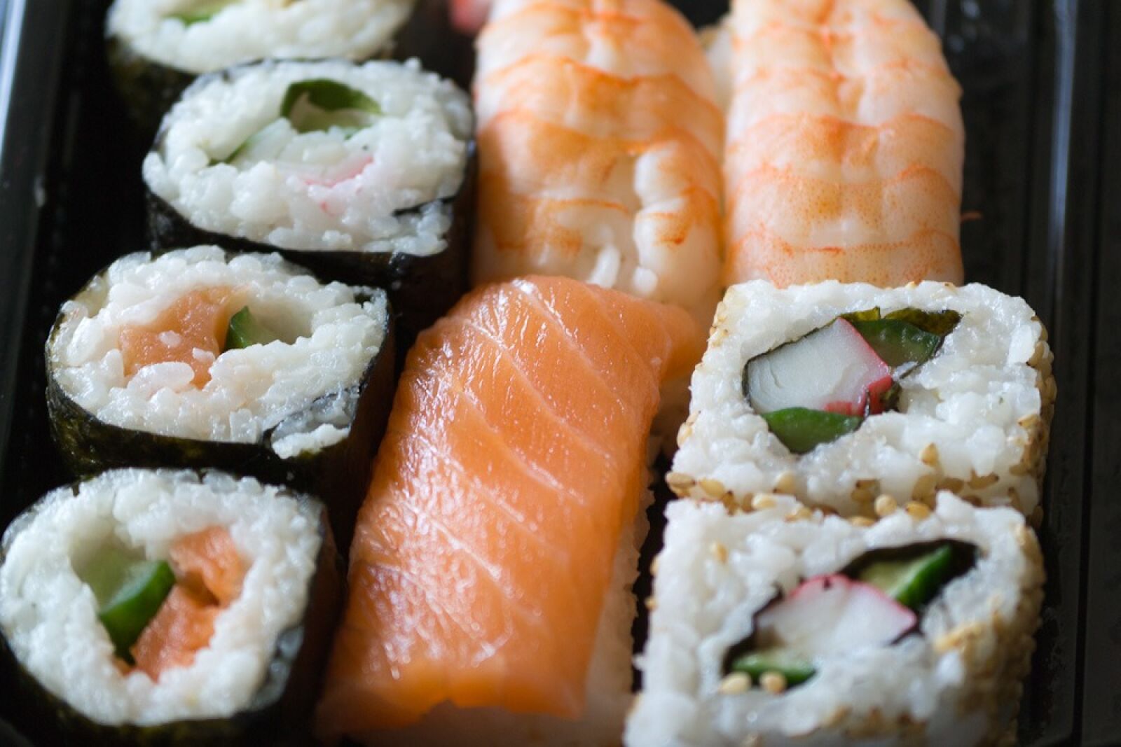 Nikon D3100 sample photo. Sushi, thailand, asia photography