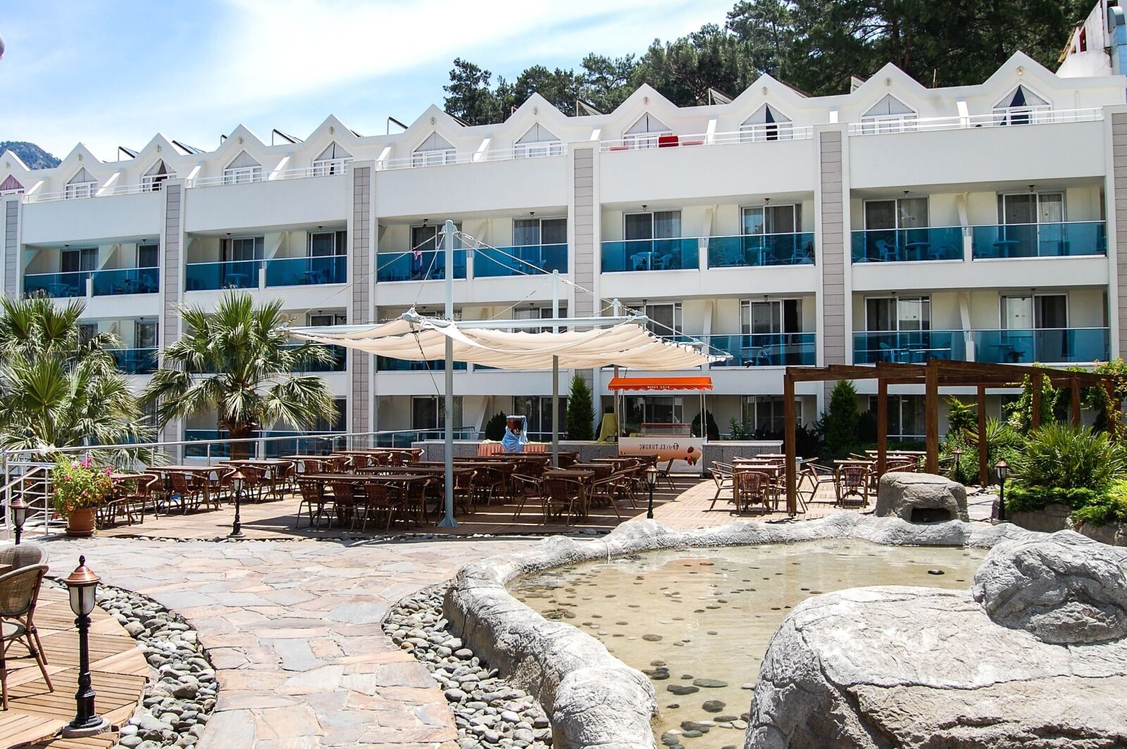 Nikon D40 sample photo. Resort, travel, vacation, tourism photography