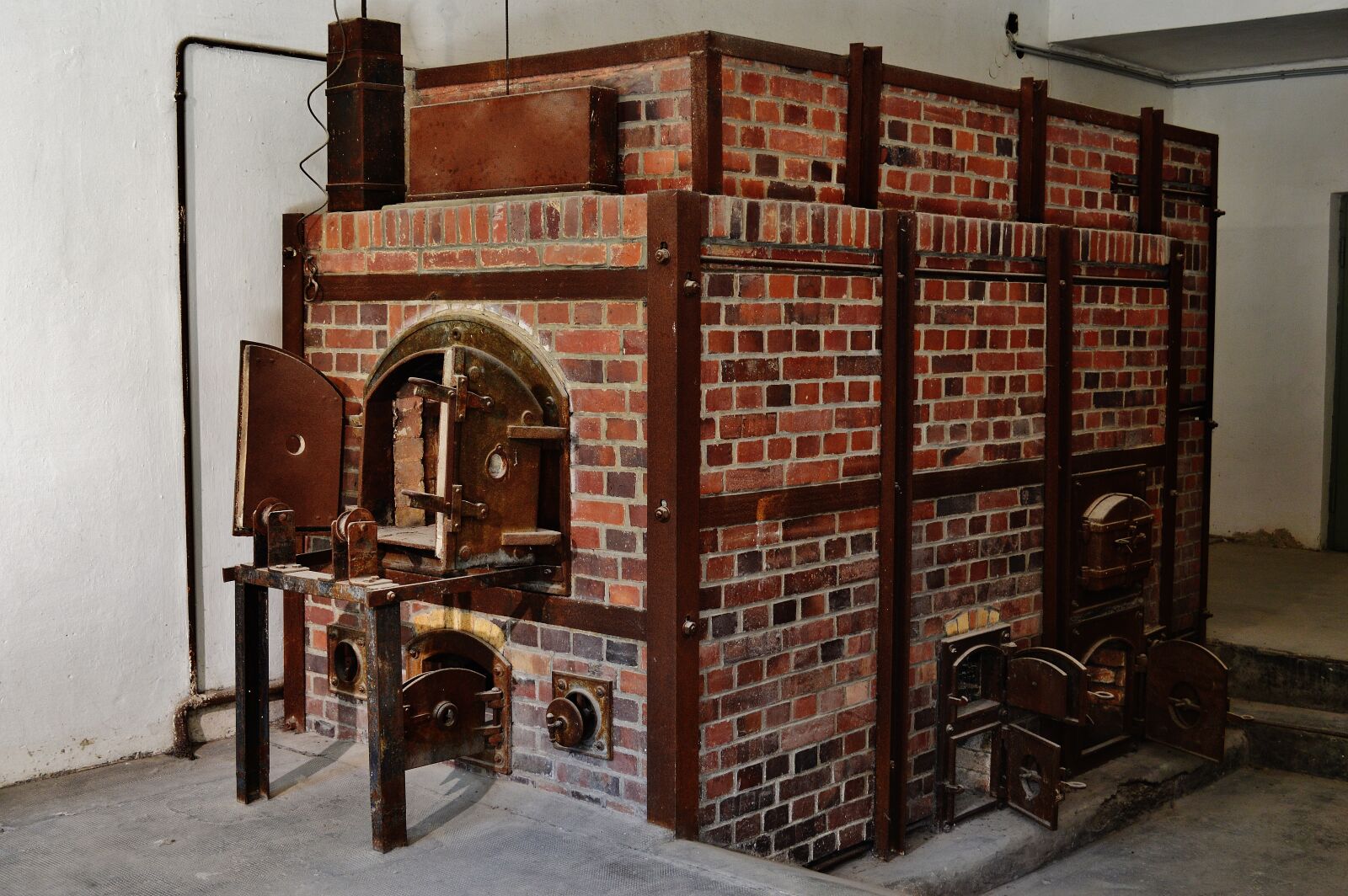 Nikon D3200 sample photo. Konzentrationslager, dachau, crematorium photography