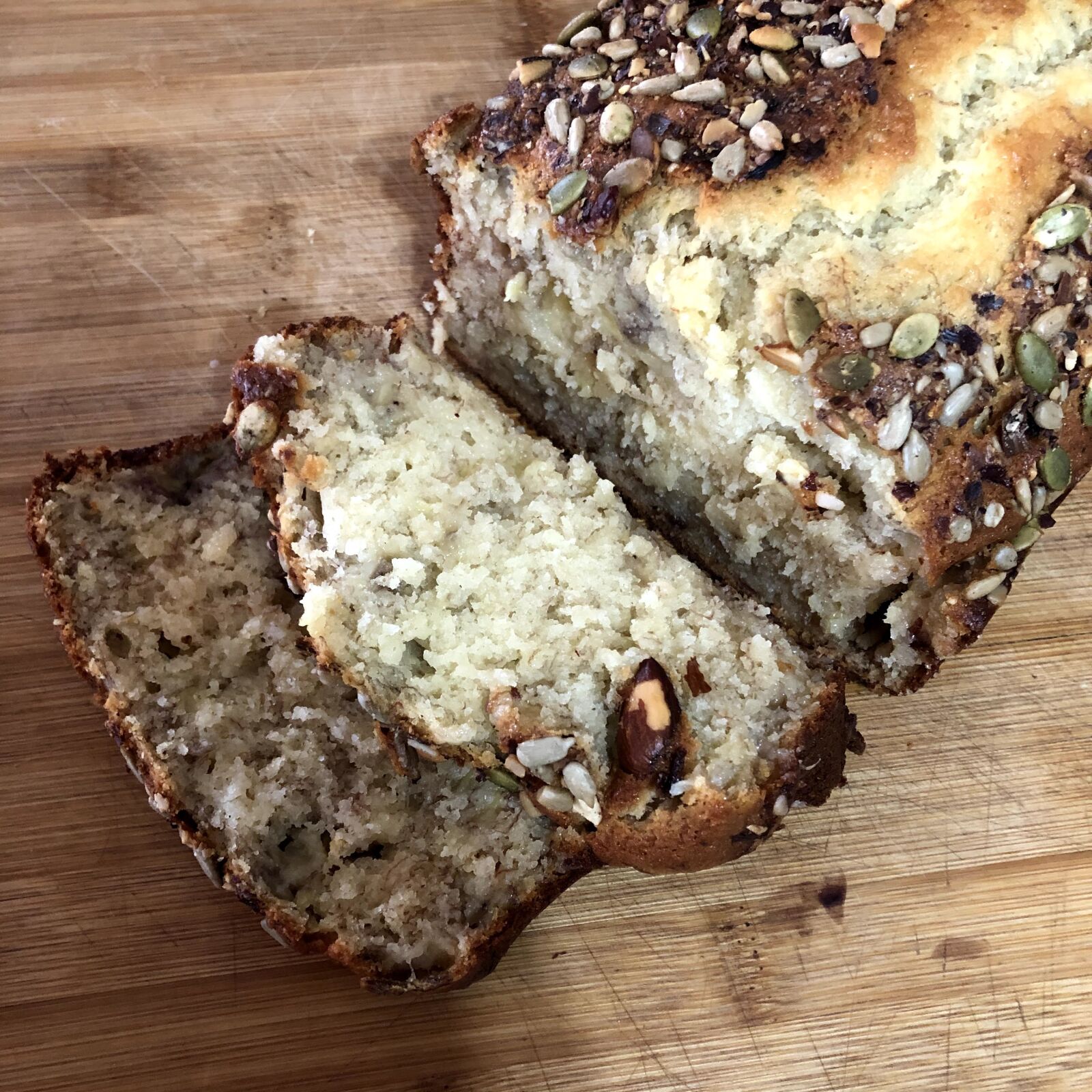 Apple iPhone X sample photo. Cake, bread, banana photography