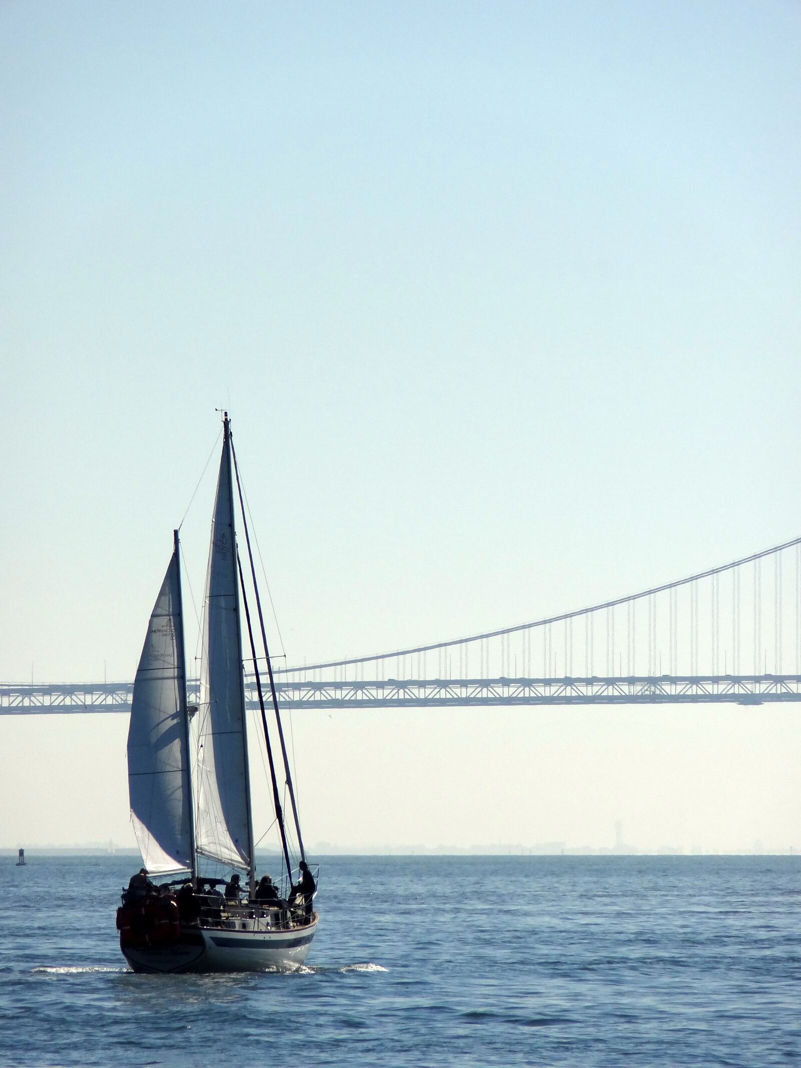Sony Cyber-shot DSC-HX9V sample photo. Bay, boat, sailing photography