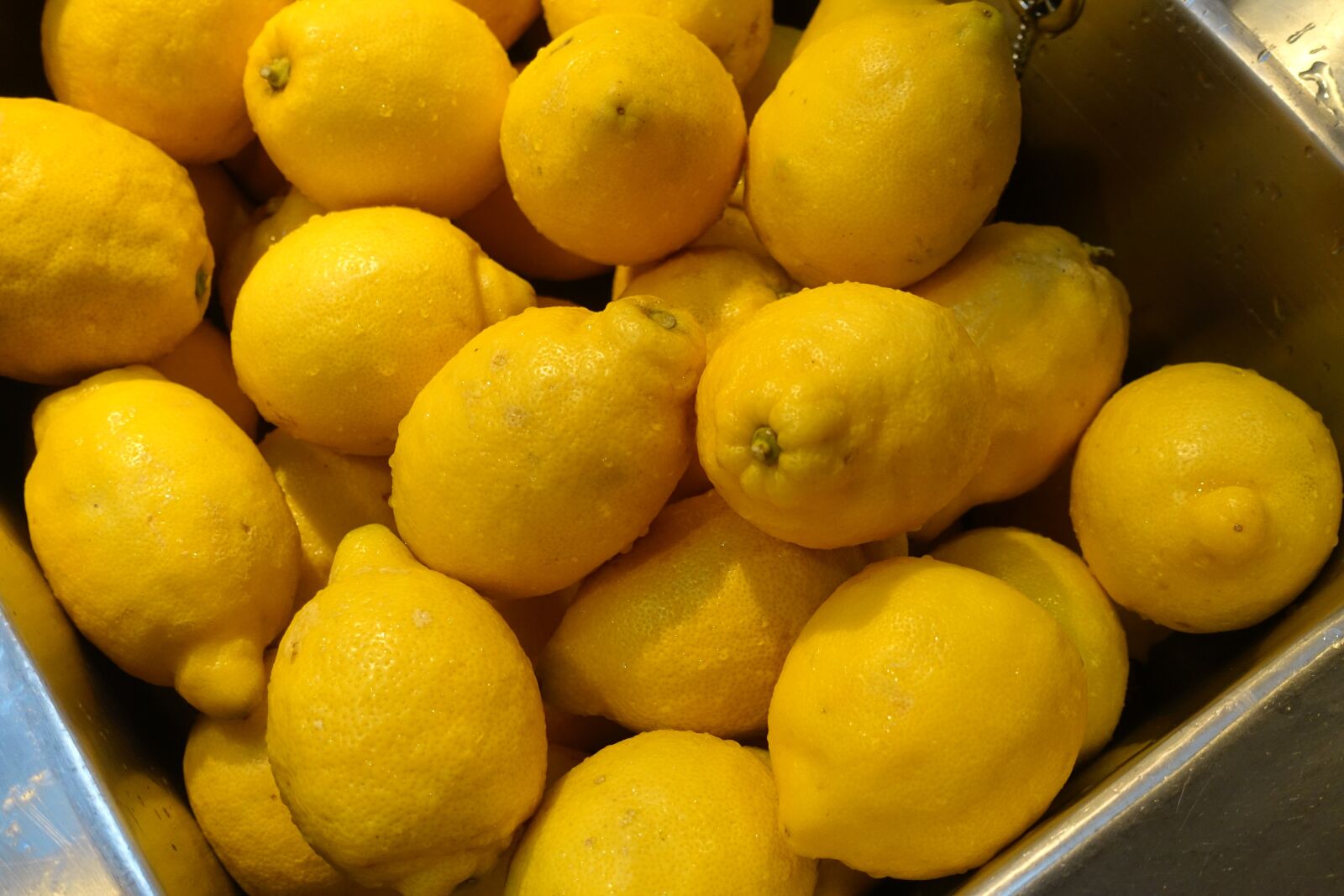 Sony Cyber-shot DSC-RX100 III sample photo. Citrus, lemon, citrus lemon photography