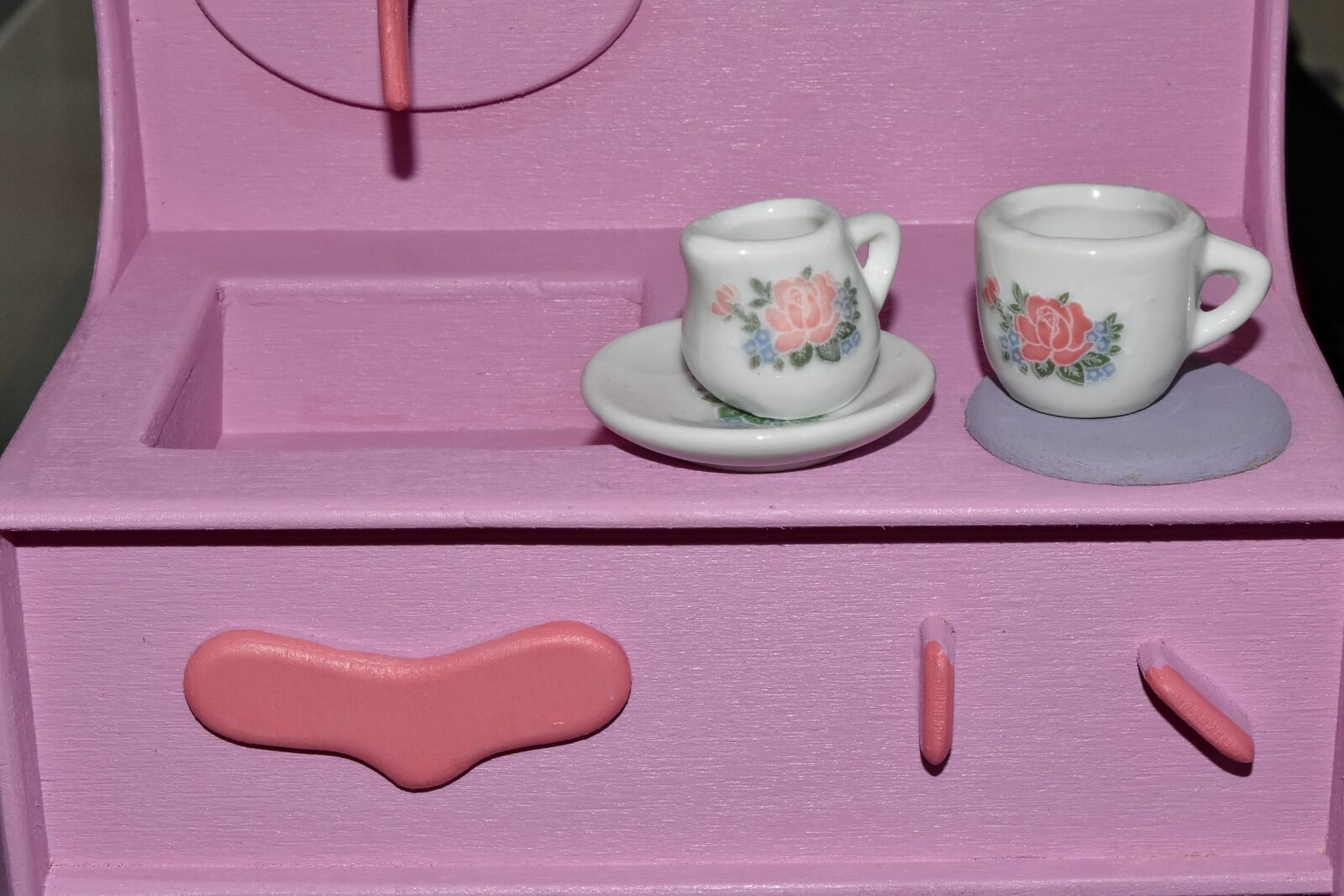 Nikon D5500 sample photo. Handmade, teapot, toys, toyshop photography