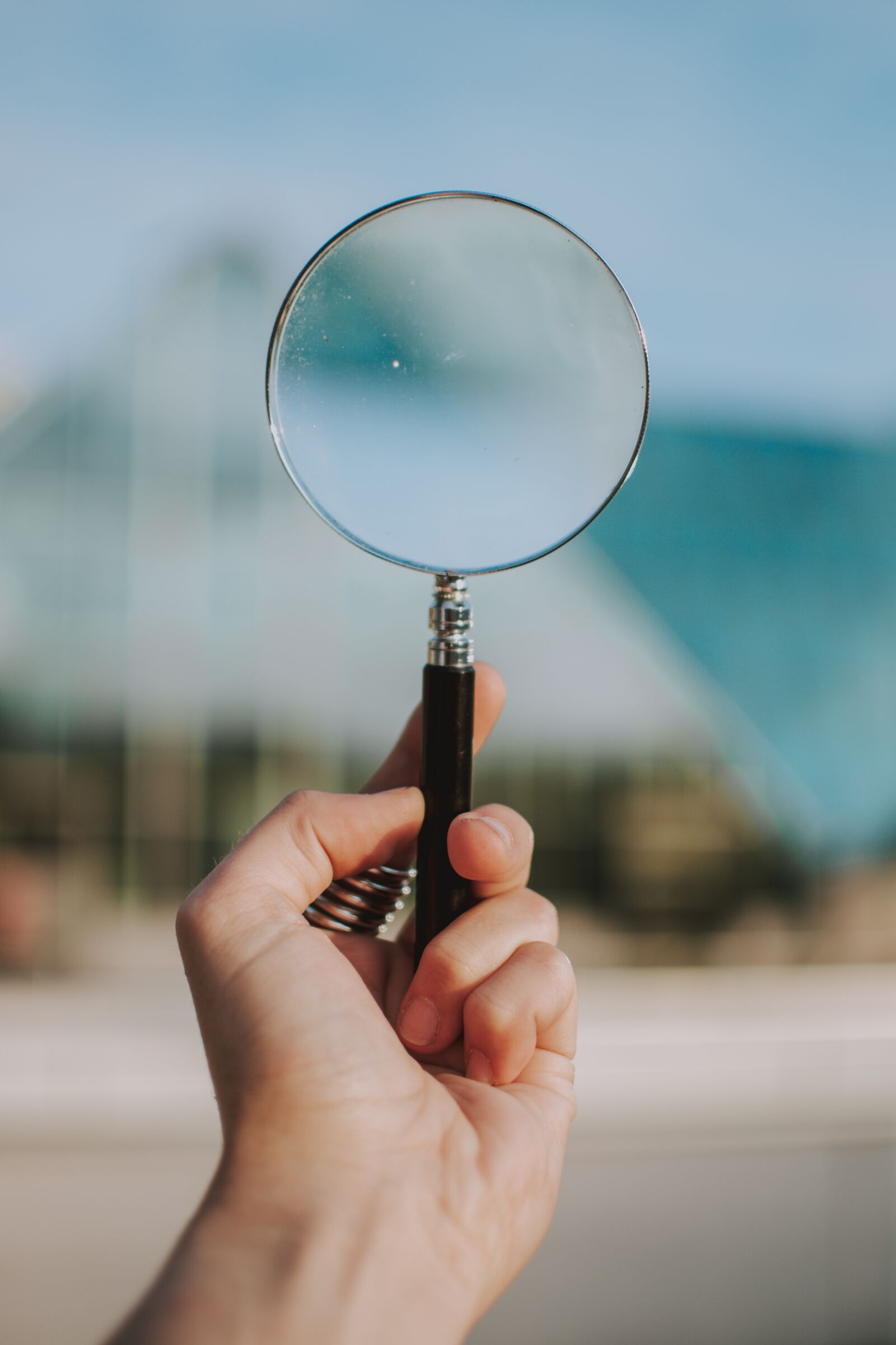 Nikon D5200 sample photo. Magnifying glass, blue, keep photography