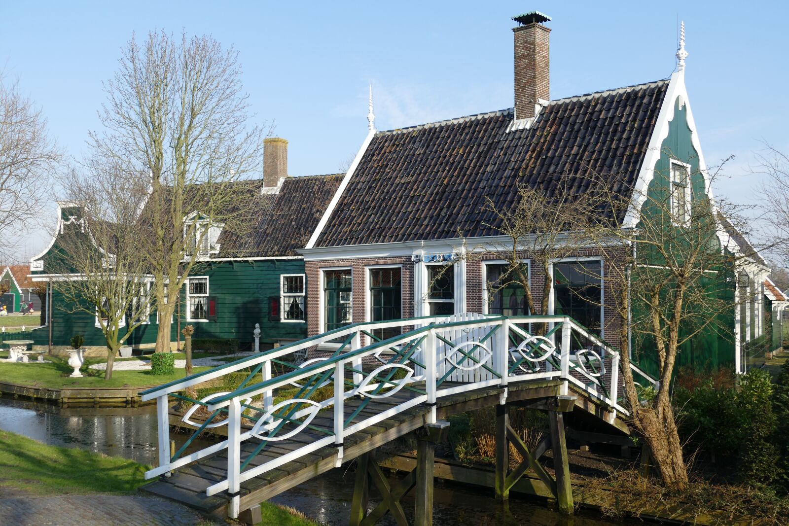 Panasonic Lumix DMC-FZ1000 sample photo. House, architecture, zaanse schans photography