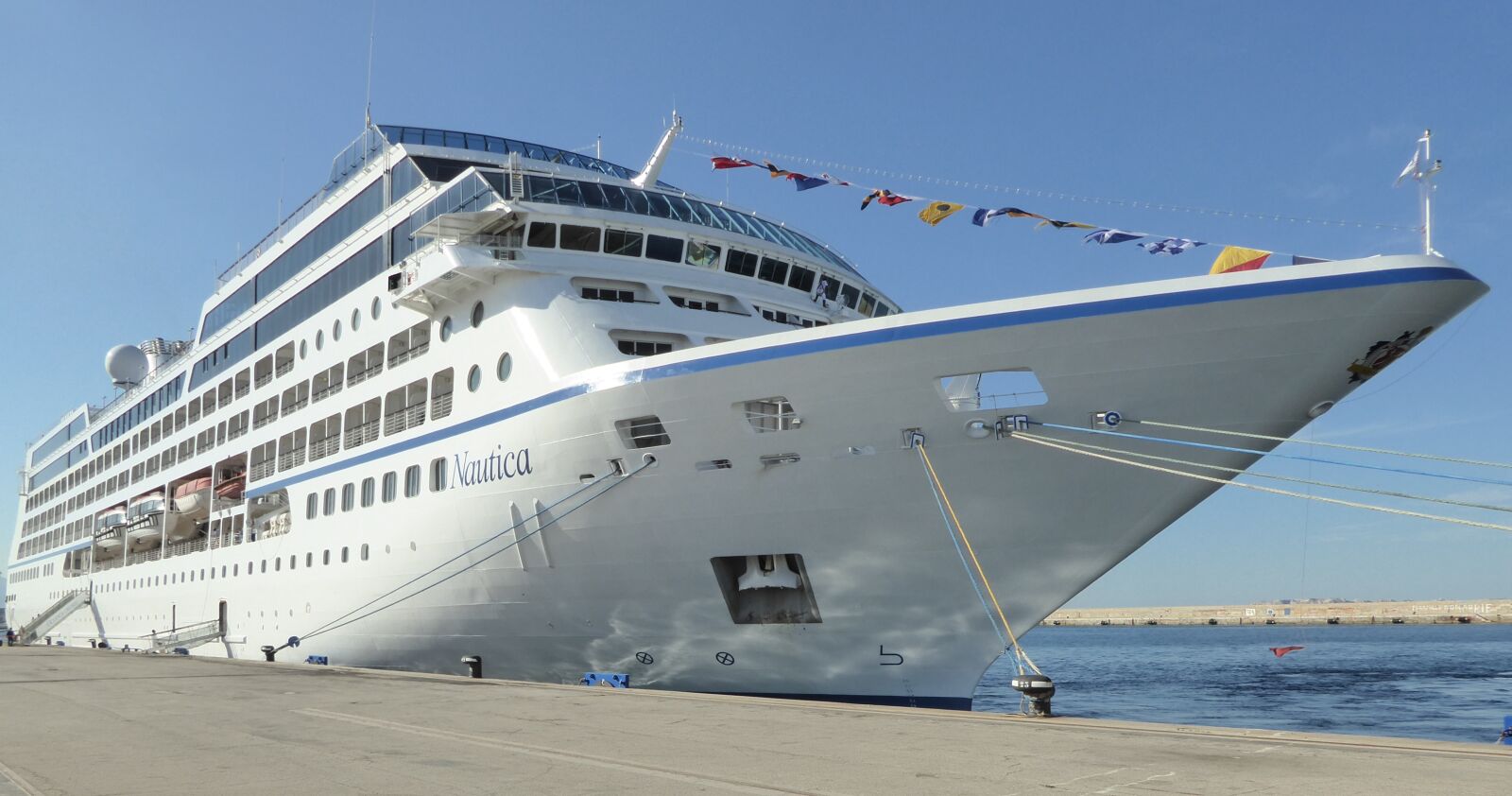 Panasonic DMC-TZ61 sample photo. Ship, cruise, cruise ship photography