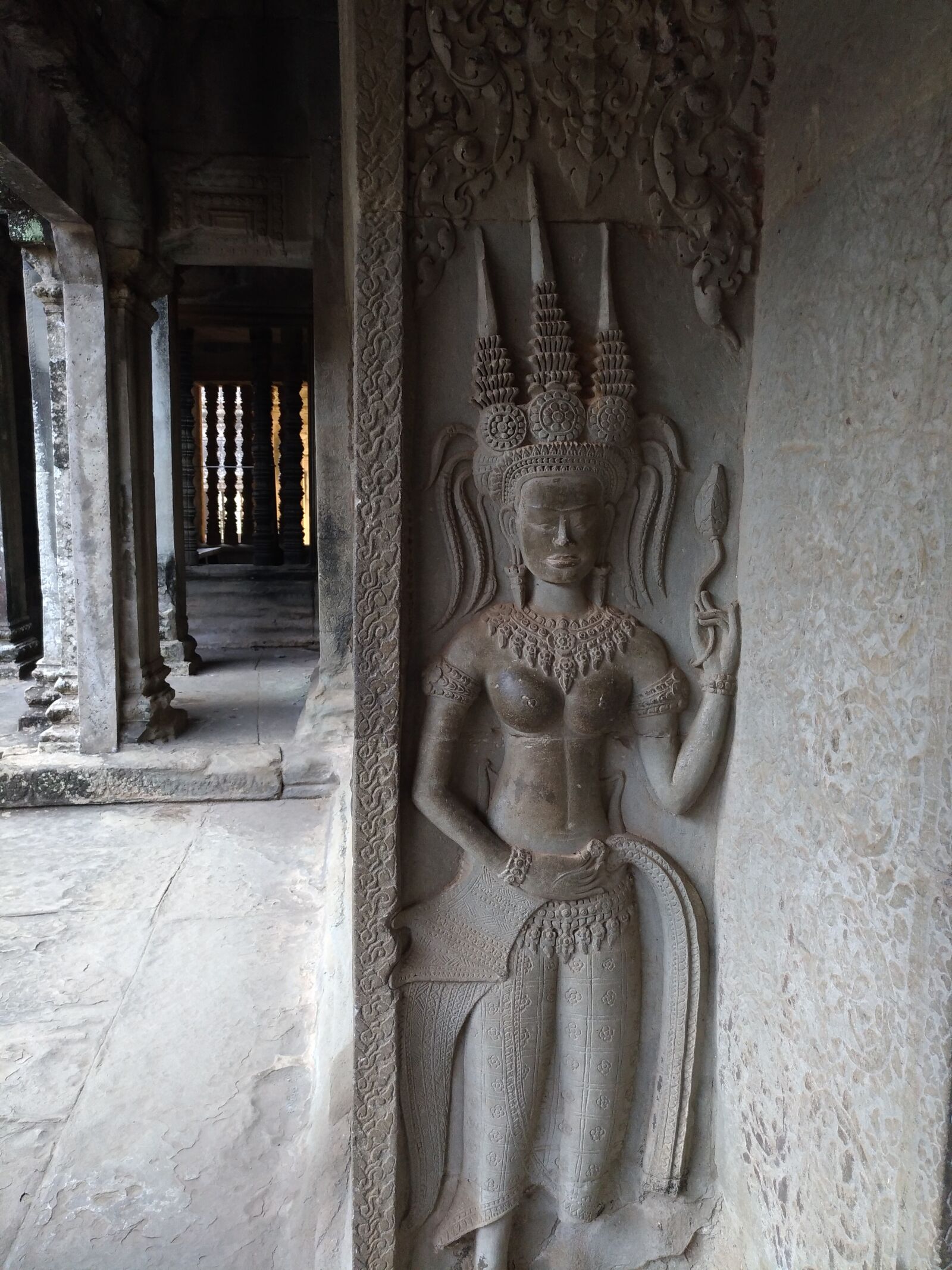 ASUS ZenFone 3 (ZE520KL) sample photo. Temple, statue, craving photography