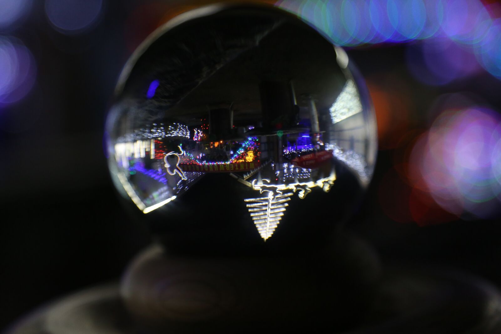 Canon EF 24-105mm F4L IS USM sample photo. Lighting, christmas, decoration photography