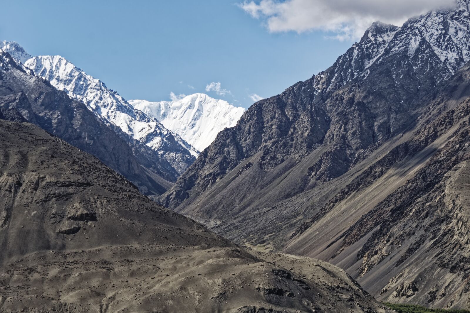 Nikon D500 sample photo. Afghanistan, hindu kush, lunkho photography